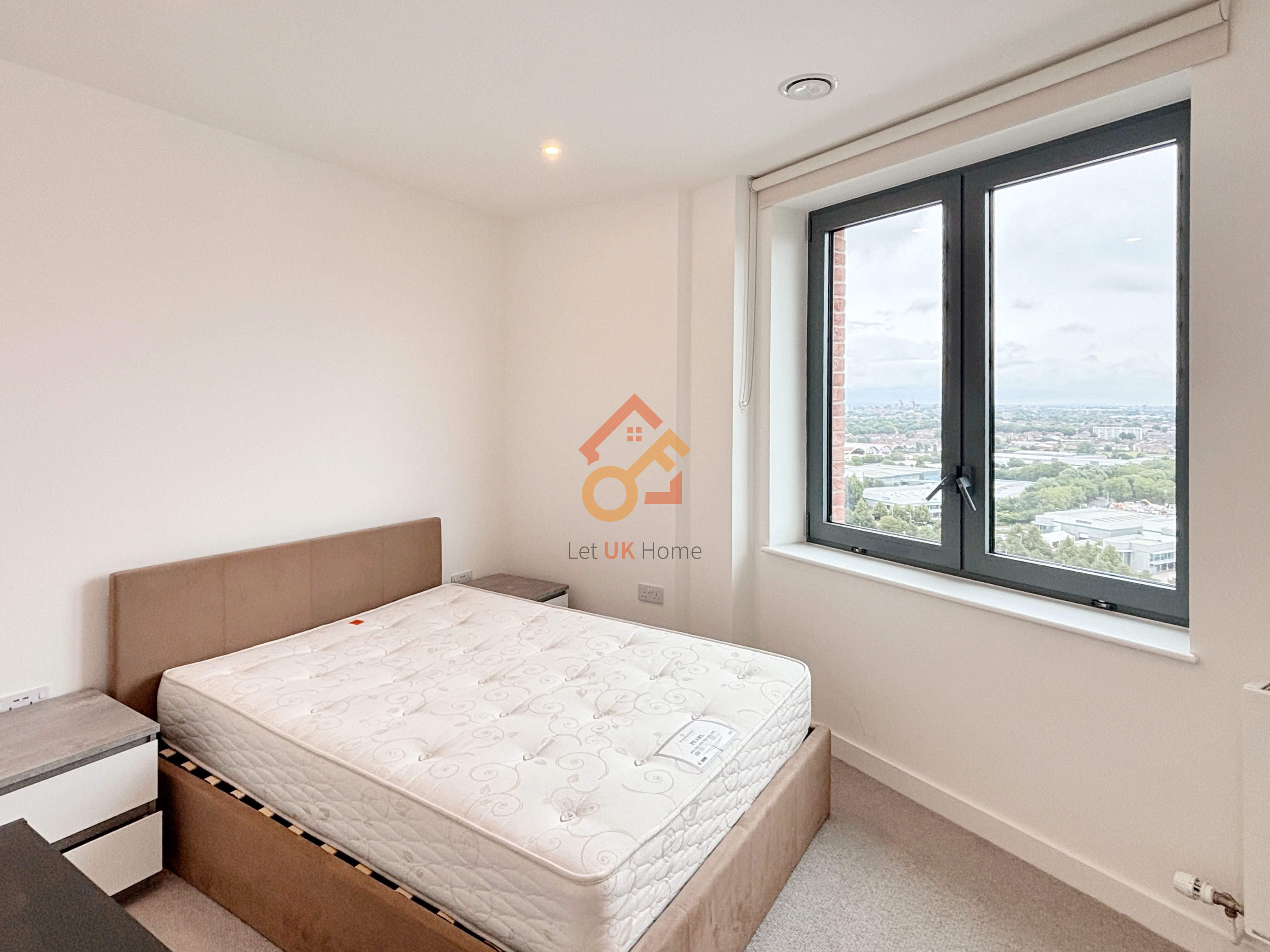 Lansha Group - UK Real Estate, UK Property Agency | One stop shop for buying and purchasing properties in the UK