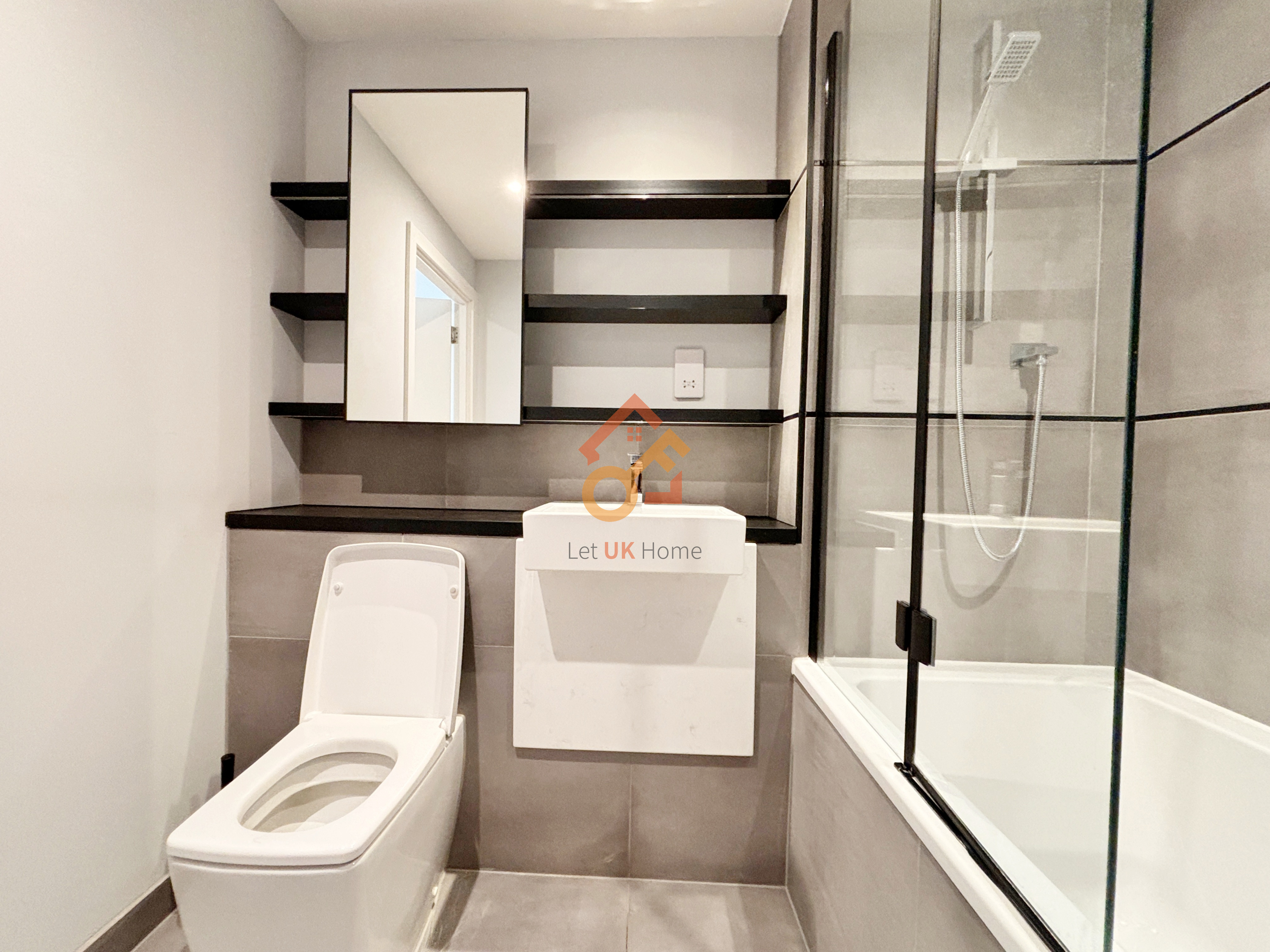 Lansha Group - UK Real Estate, UK Property Agency | One stop shop for buying and purchasing properties in the UK