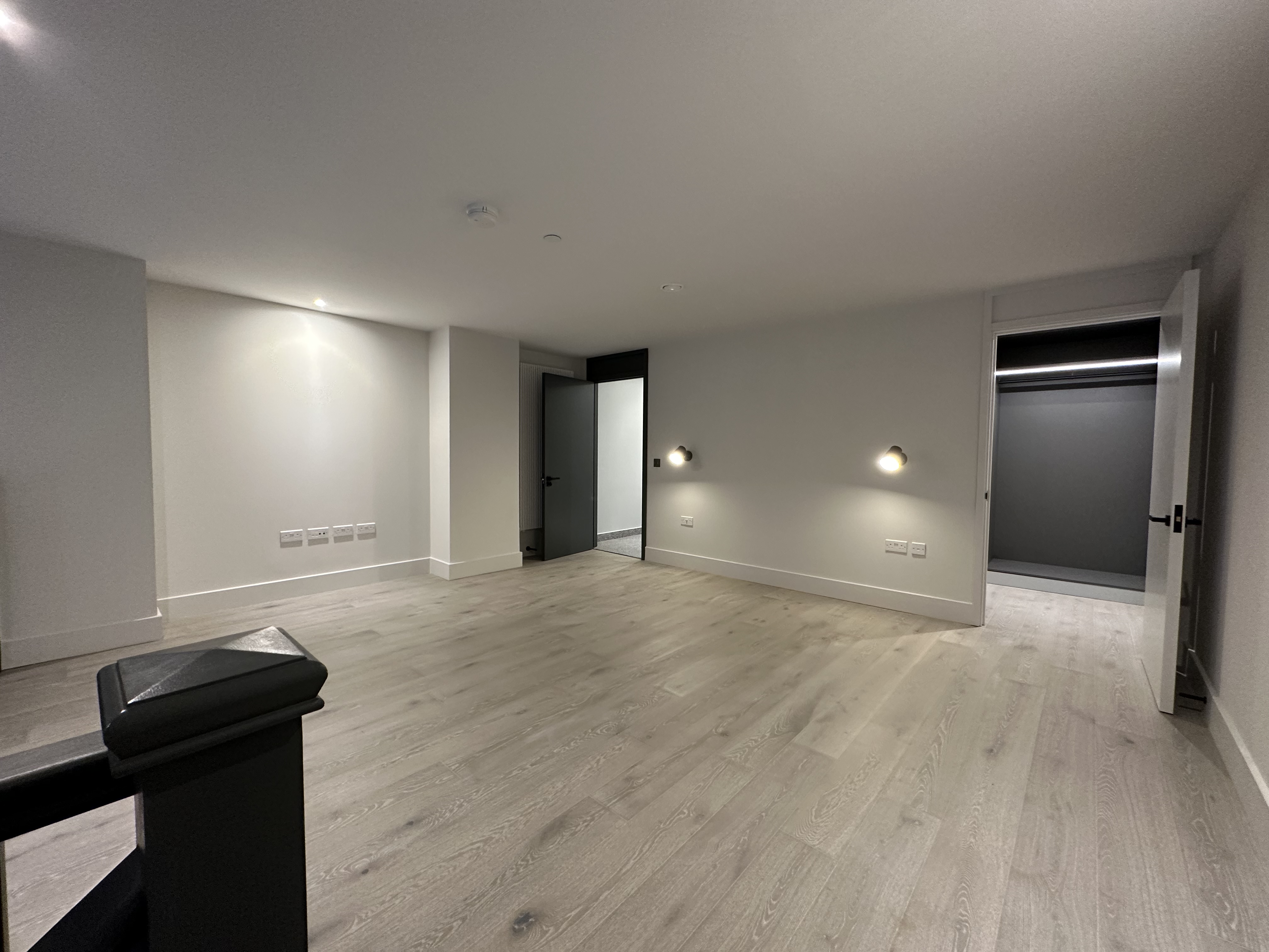 藍莎集團 | 英國置產一站式服務