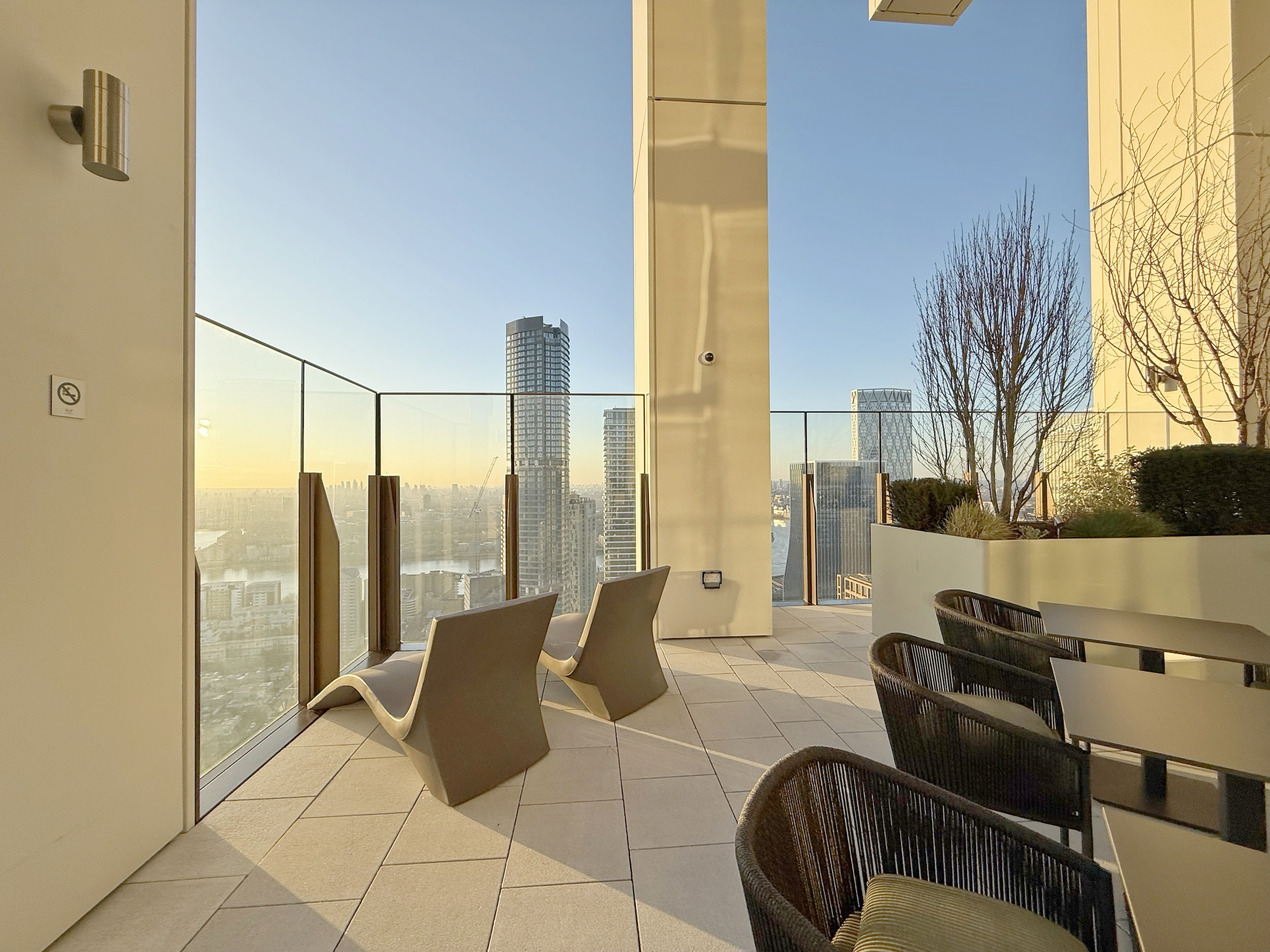 藍莎集團 | 英國置產一站式服務