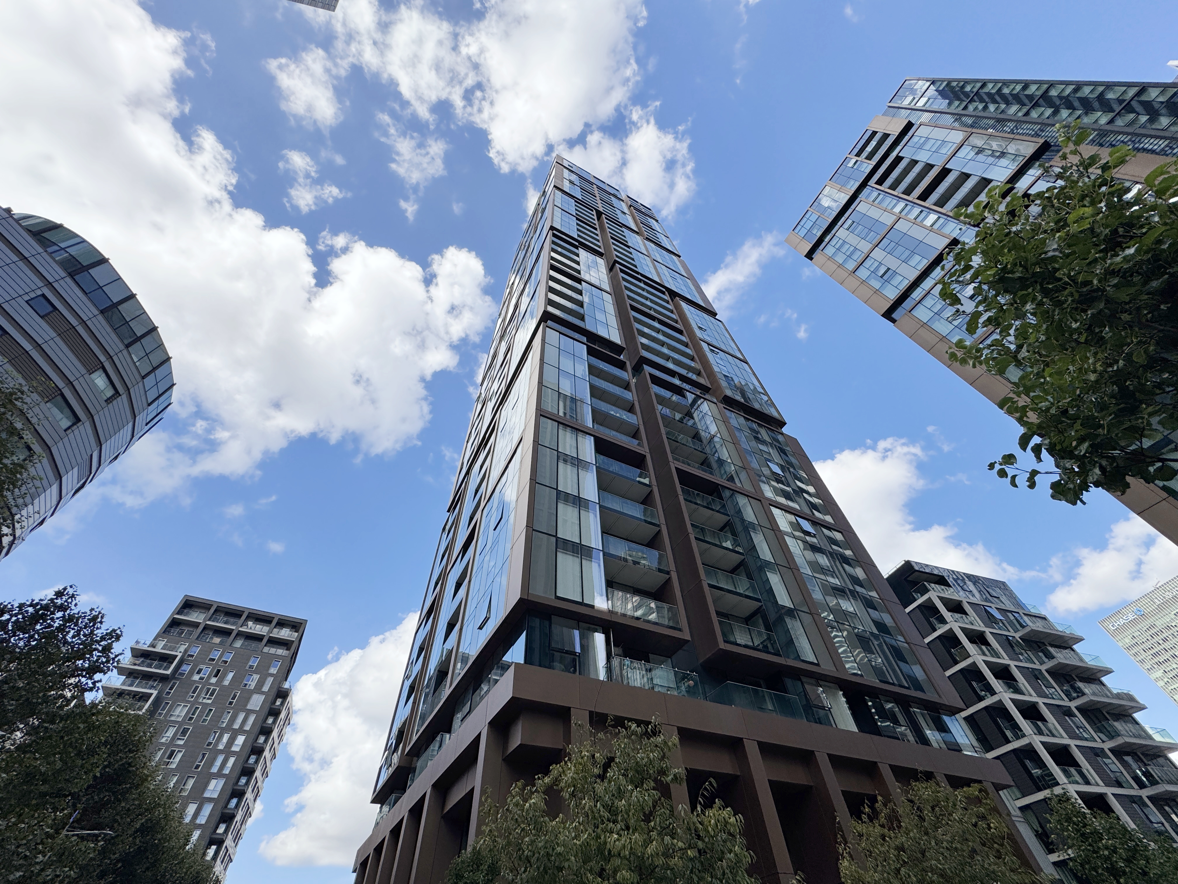 藍莎集團 - 英國樓盤、英國物業代理 | 英國買樓置業一站式服務