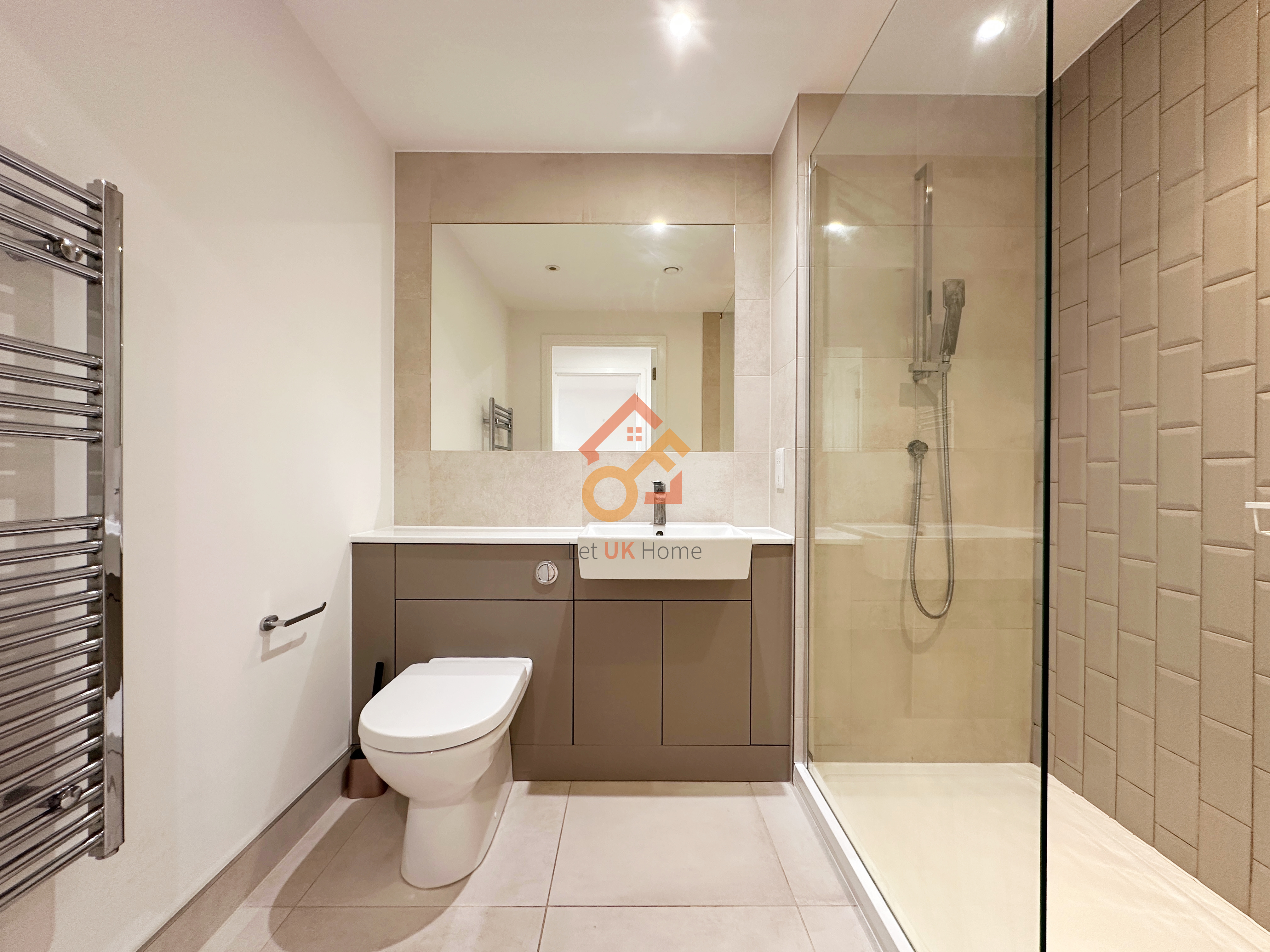 藍莎集團 | 英國置產一站式服務