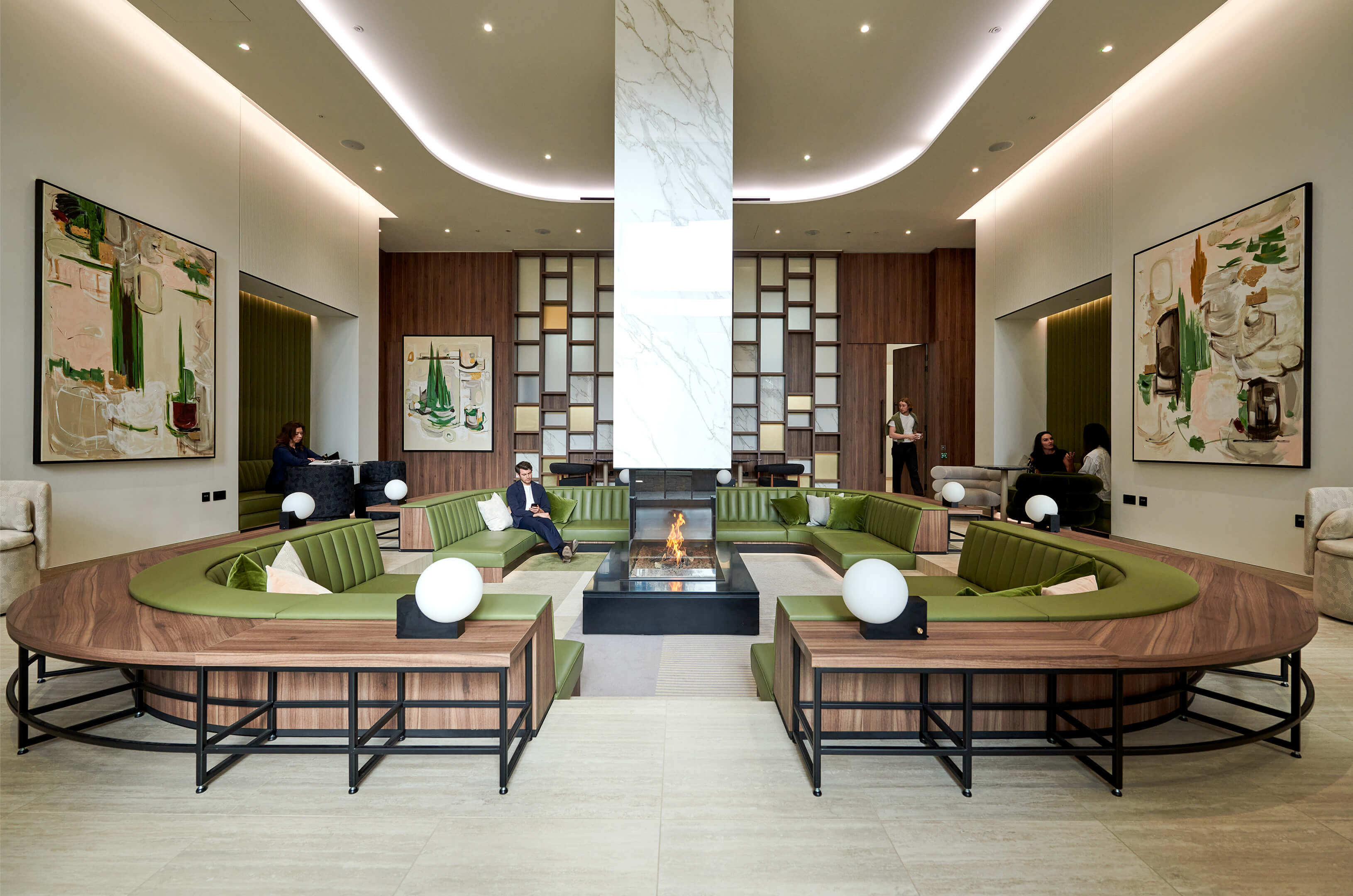 伦敦·柏郦 White City Living 配套