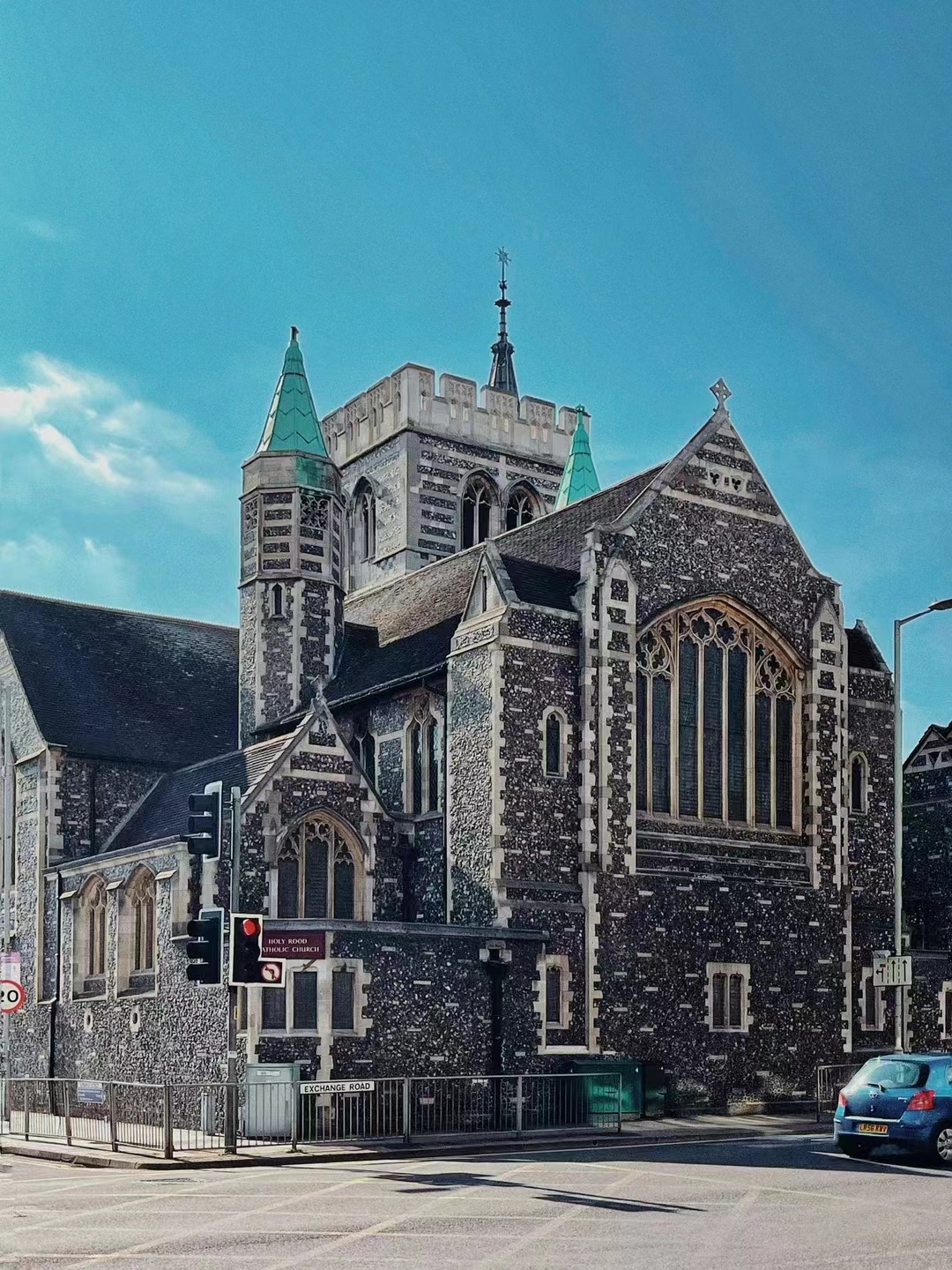 藍莎集團 - 英國樓盤、英國物業代理 | 英國買樓置業一站式服務