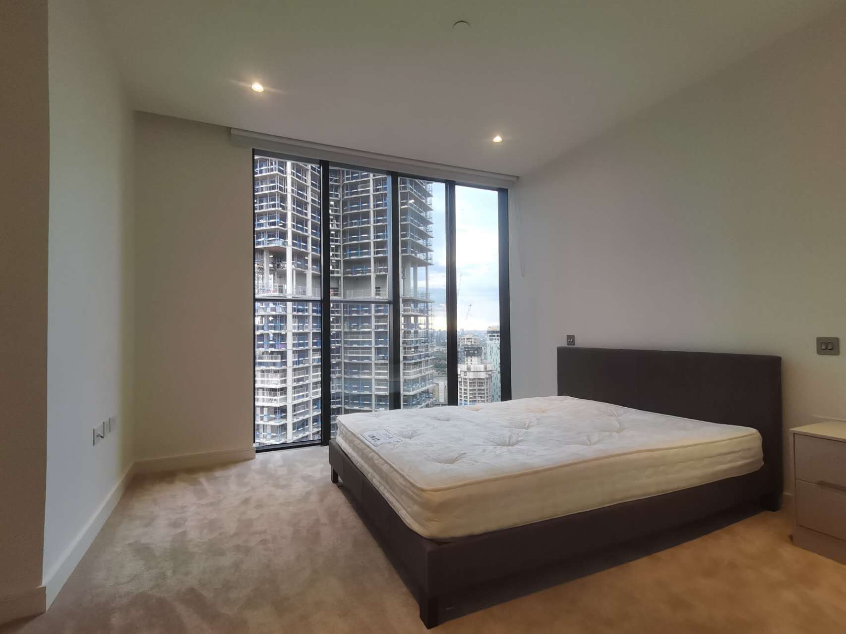 藍莎集團 | 英國置產一站式服務