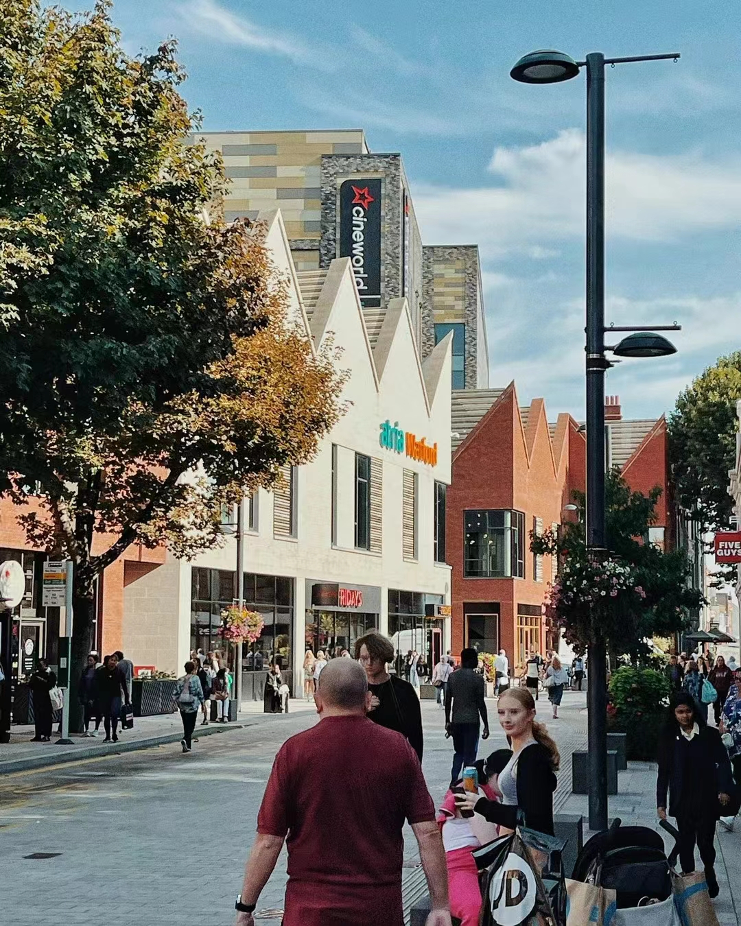 藍莎集團 - 英國樓盤、英國物業代理 | 英國買樓置業一站式服務