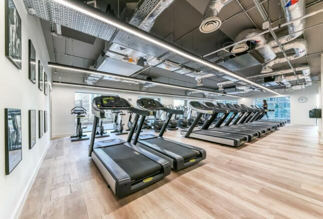 伦敦Royal Docks·3房2卫·Royal Wharf 项目配套