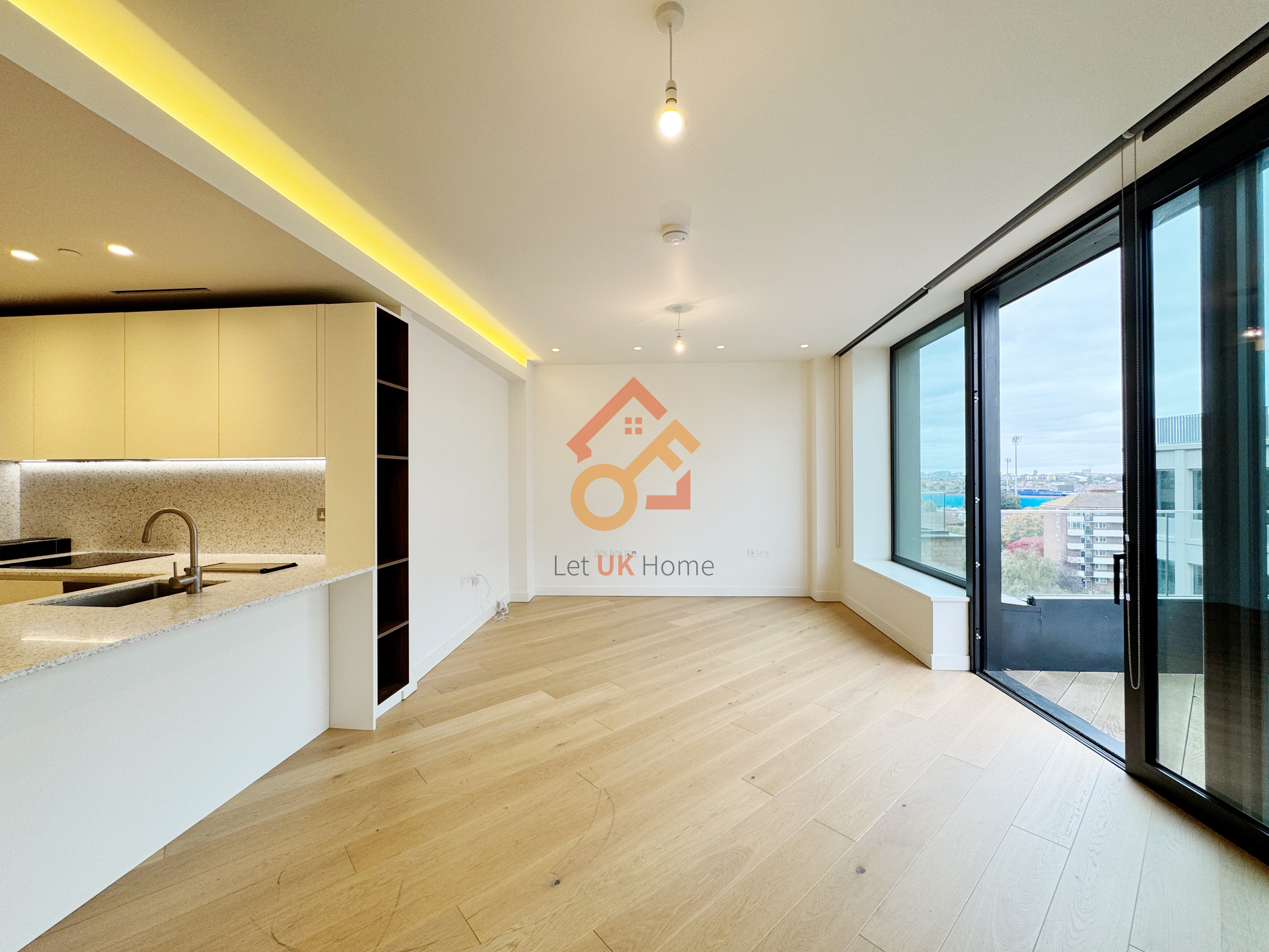 伦敦White City·2房·Wood Crescent 房源图片