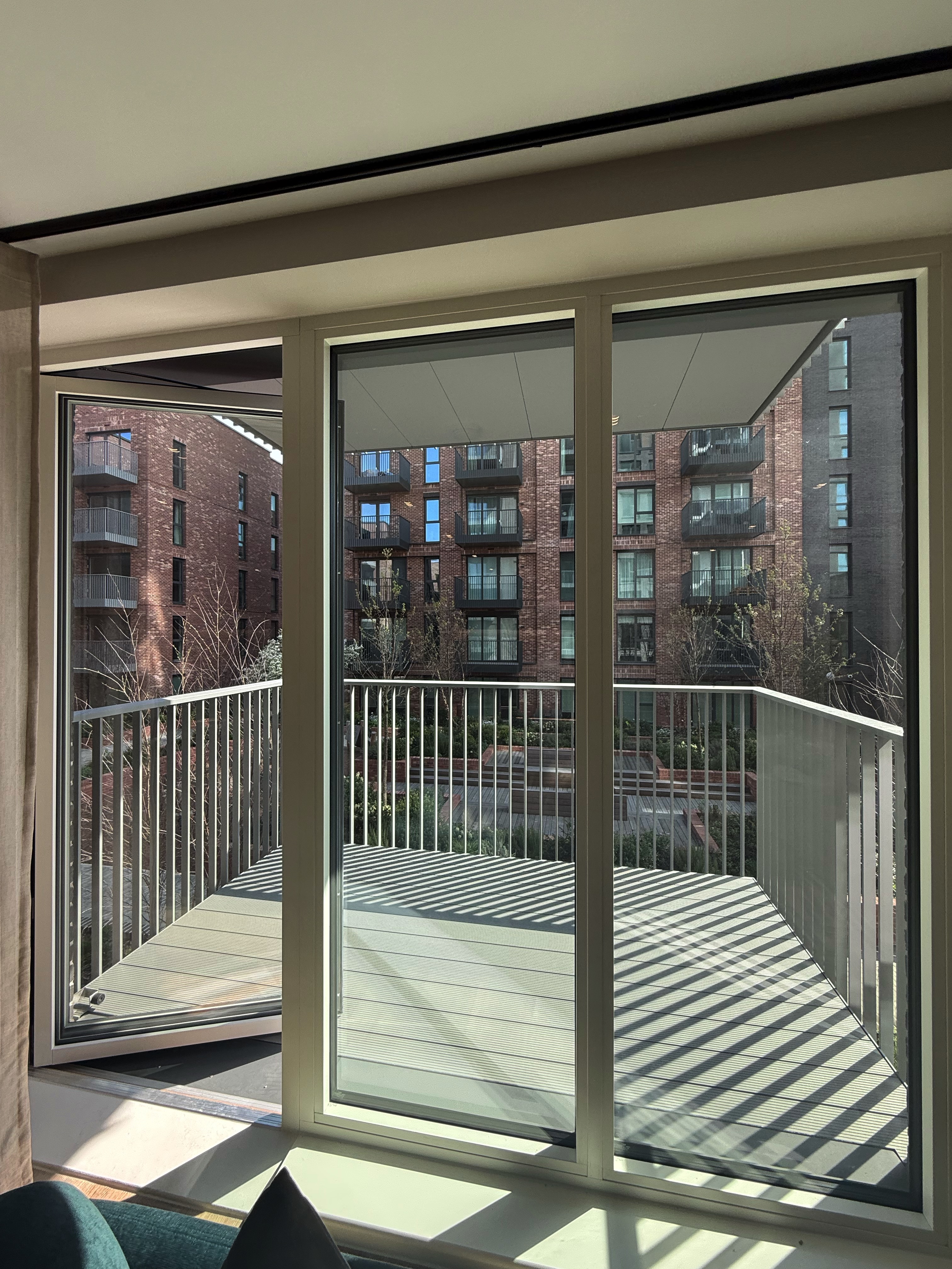 藍莎集團 - 英國樓盤、英國物業代理 | 英國買樓置業一站式服務