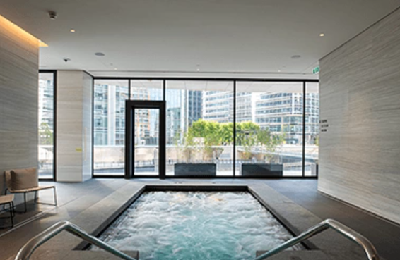 伦敦·万铂豪景 One Park Drive 项目配套