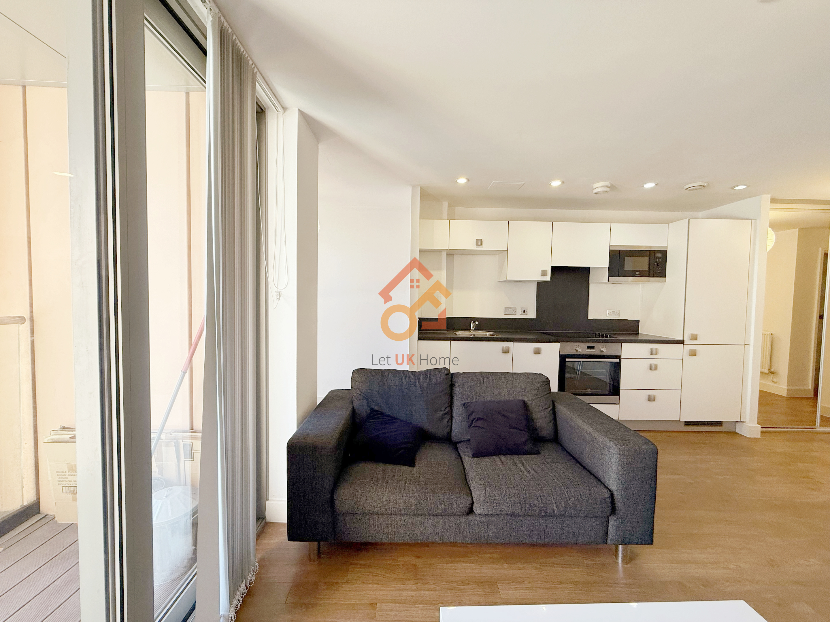 藍莎集團 - 英國樓盤、英國物業代理 | 英國買樓置業一站式服務