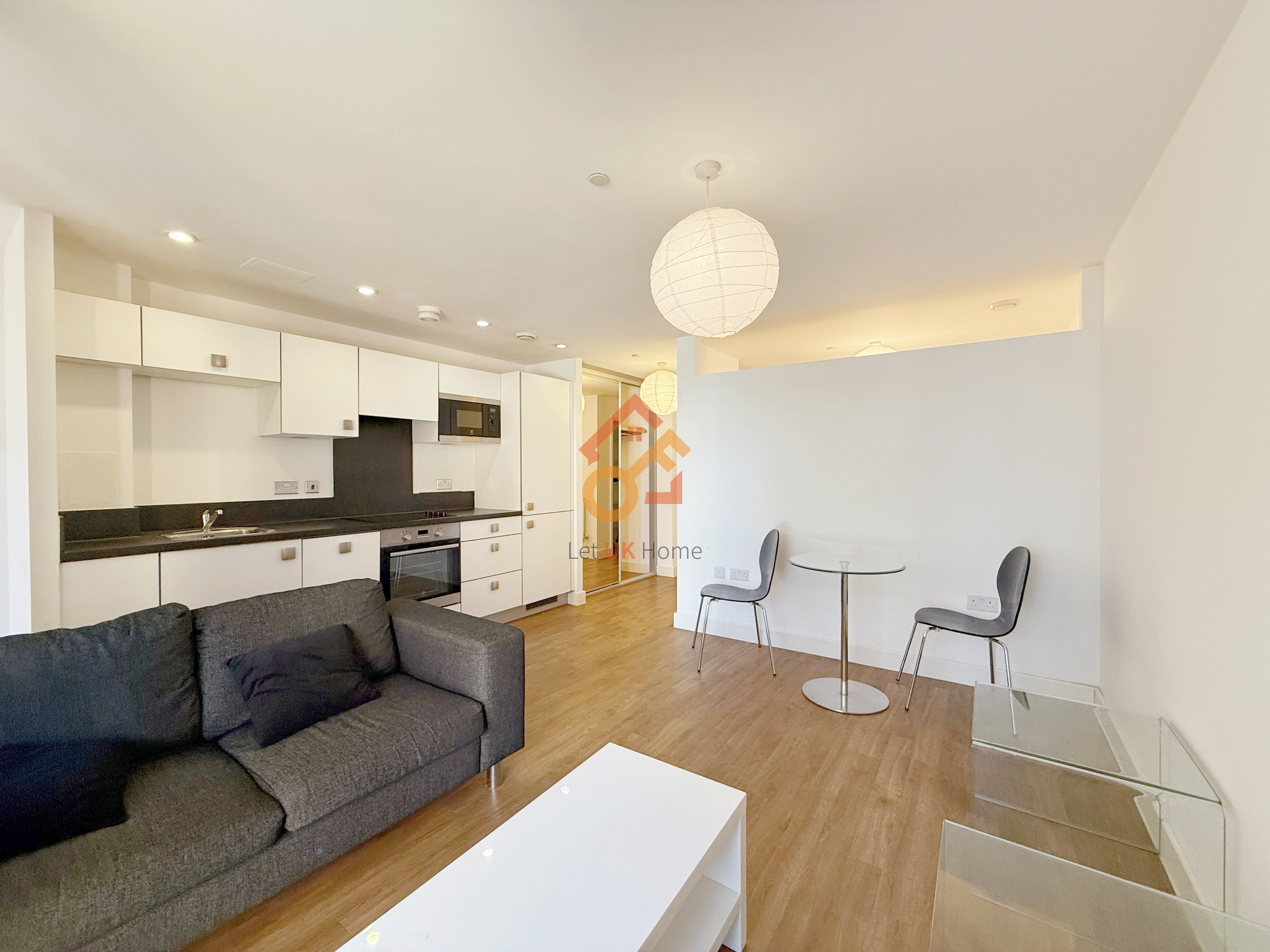 藍莎集團 - 英國樓盤、英國物業代理 | 英國買樓置業一站式服務