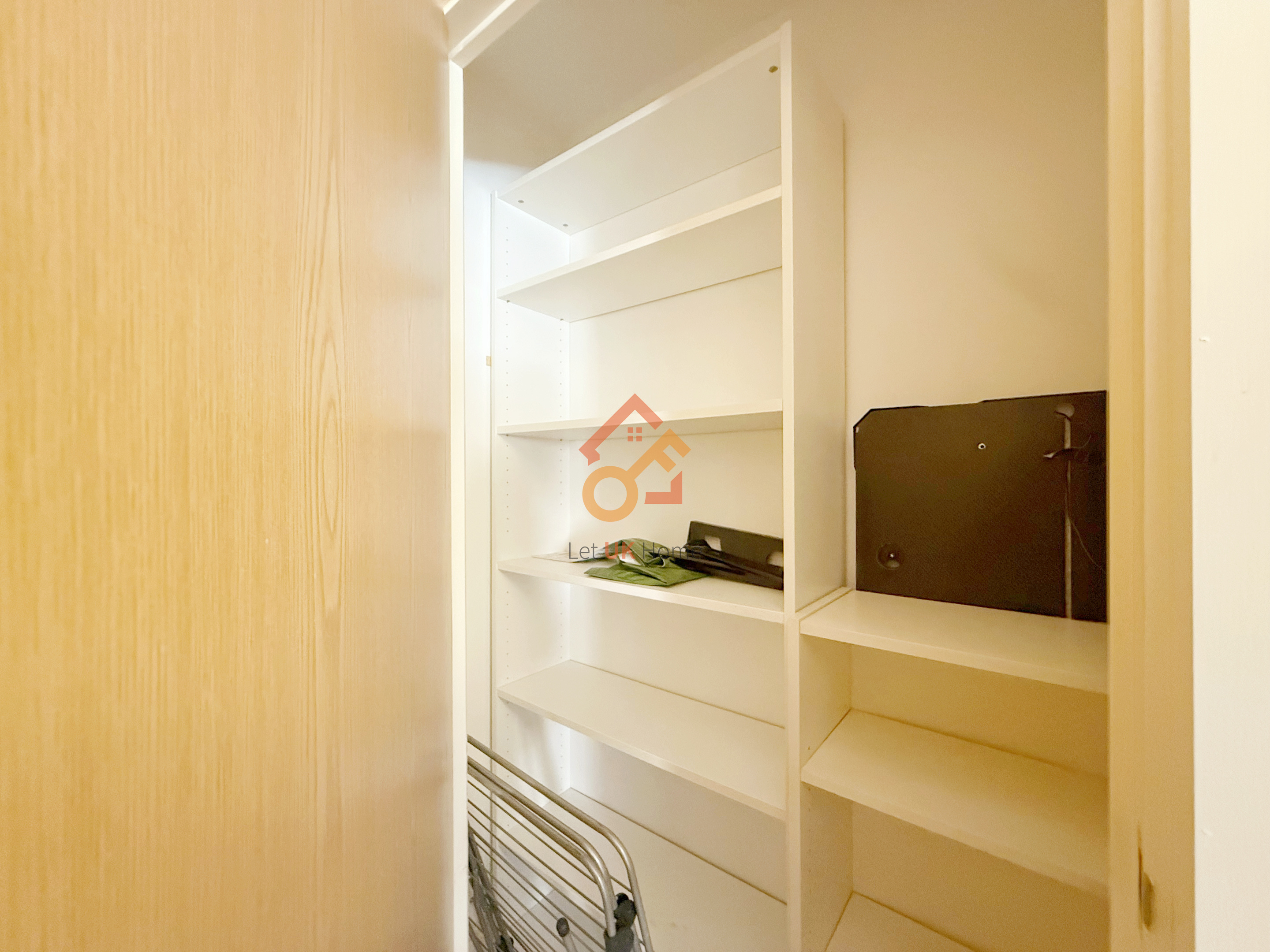 藍莎集團 - 英國樓盤、英國物業代理 | 英國買樓置業一站式服務