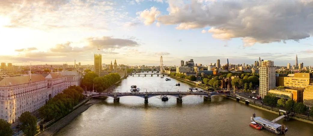 伦敦·The Doulton 外立面