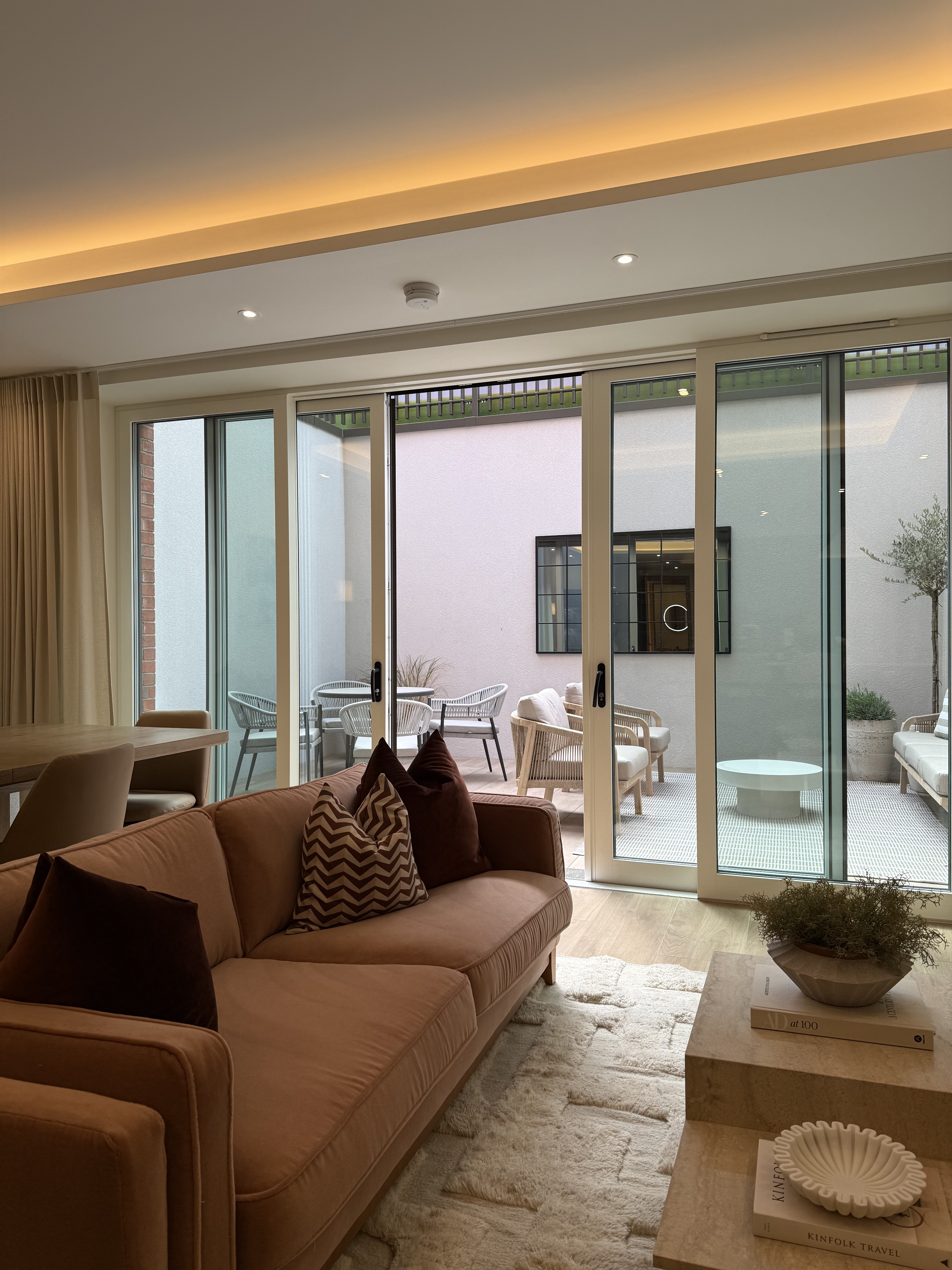 藍莎集團 | 英國置產一站式服務