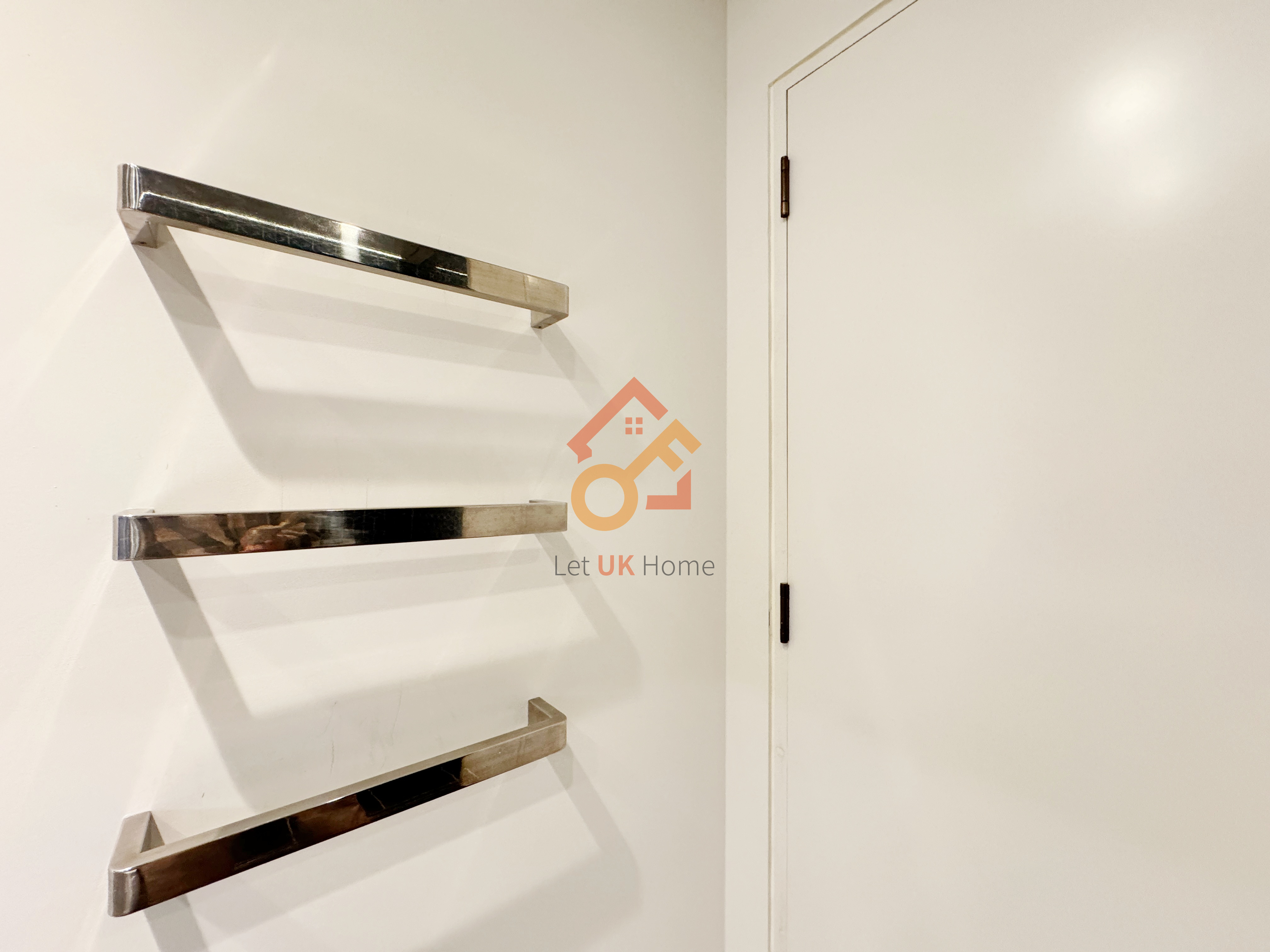 伦敦White City·2房·Wood Crescent 房源图片