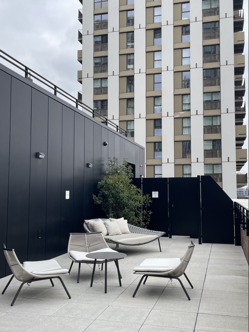 伦敦·哈伯德广场8号 8 Harbord Square 找房实拍