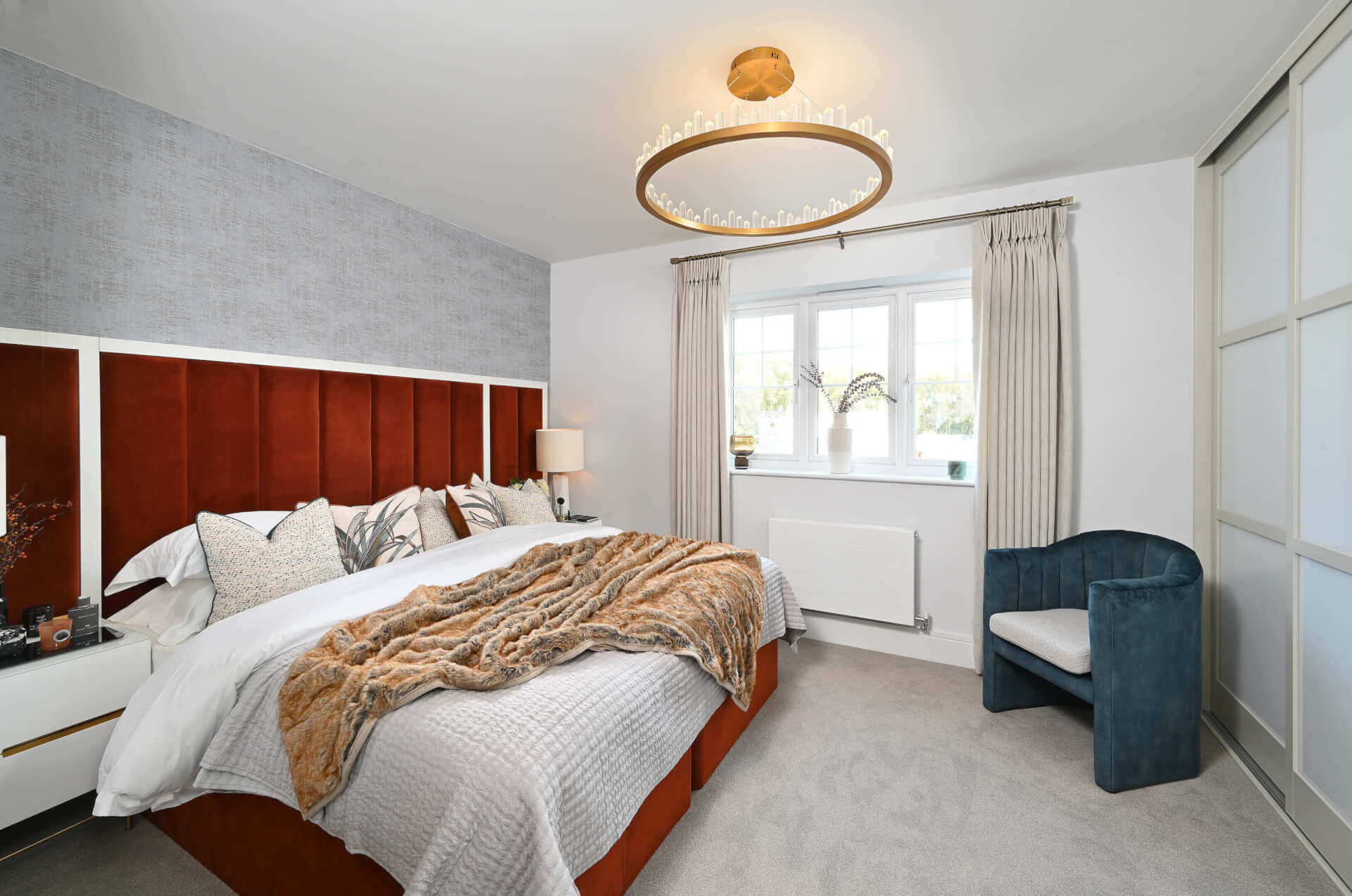 藍莎集團 - 英國樓盤、英國物業代理 | 英國買樓置業一站式服務