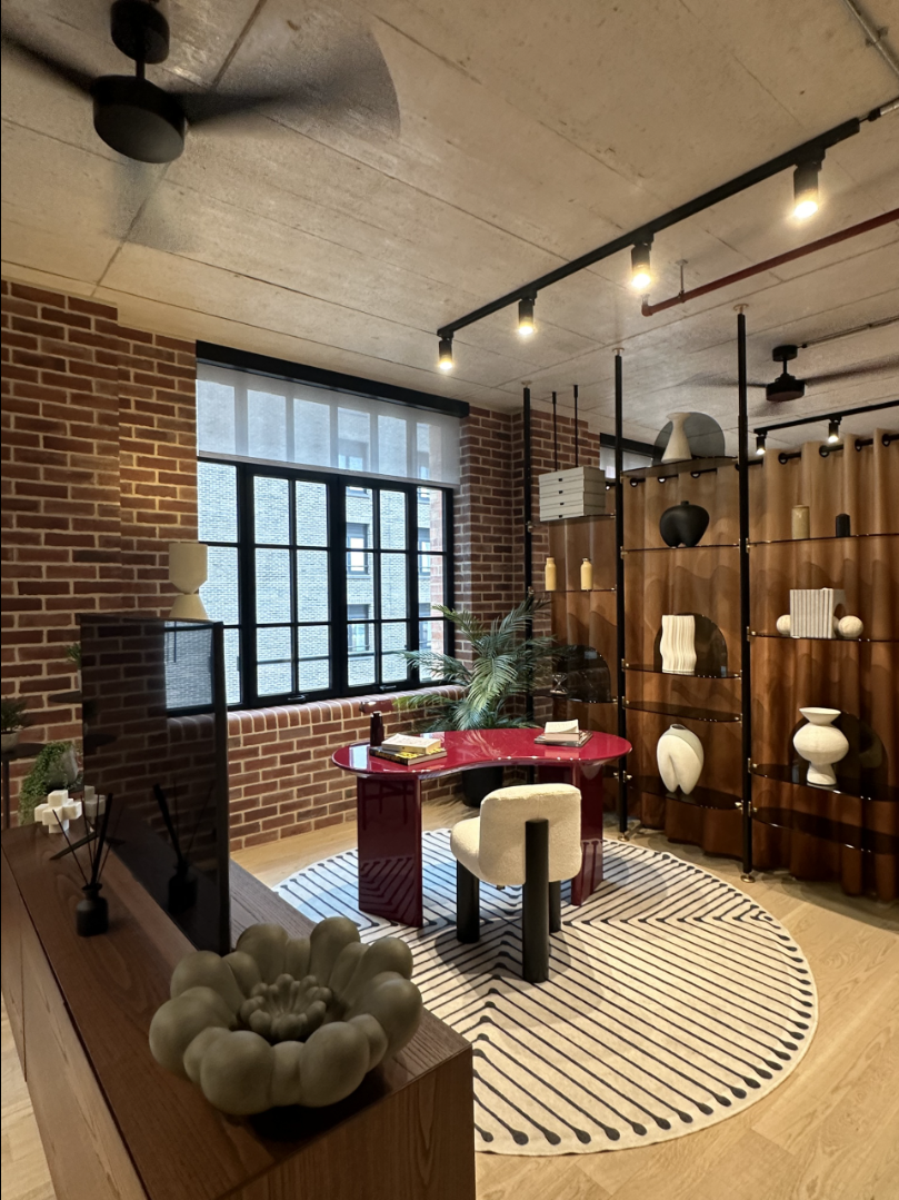 伦敦·哈伯德广场8号 8 Harbord Square 找房实拍