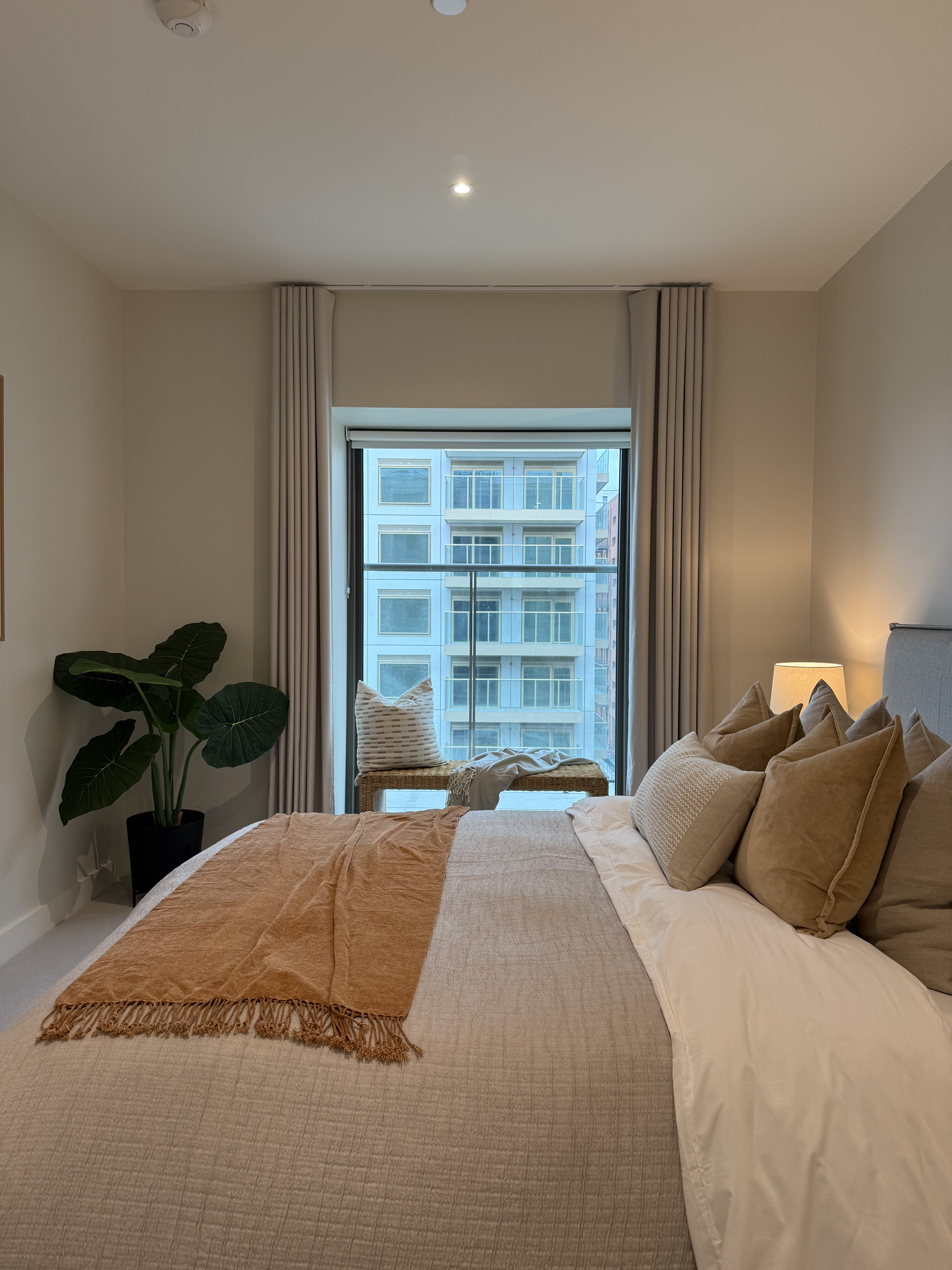 藍莎集團 - 英國樓盤、英國物業代理 | 英國買樓置業一站式服務