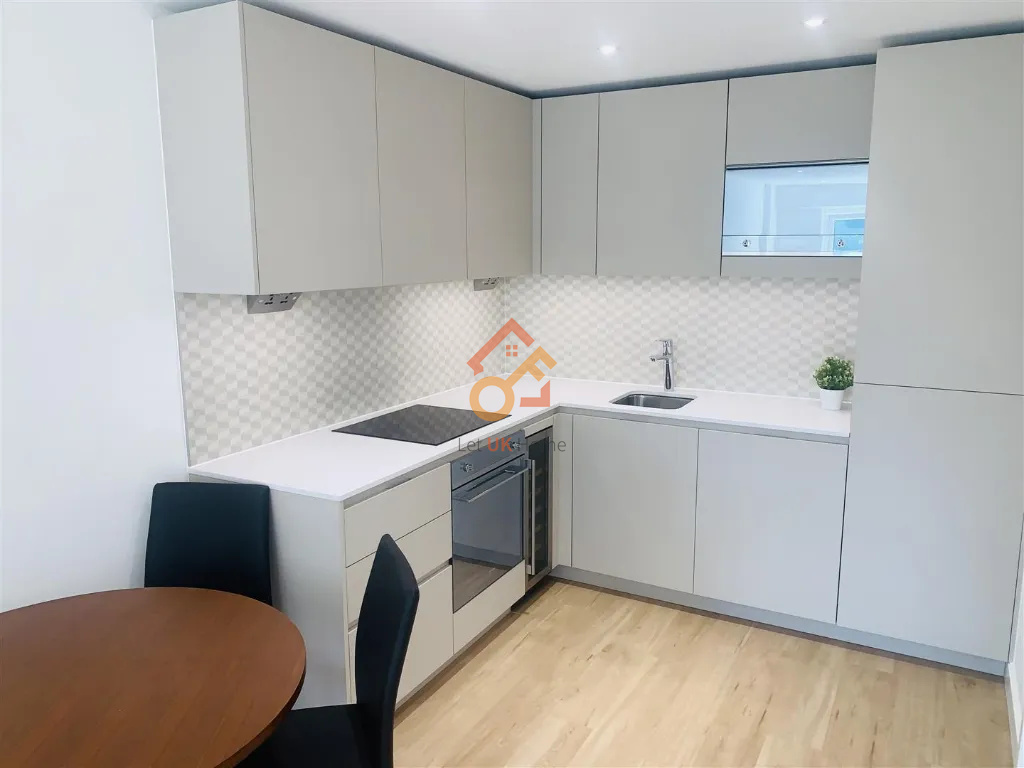 Lansha Group - UK Real Estate, UK Property Agency | One stop shop for buying and purchasing properties in the UK