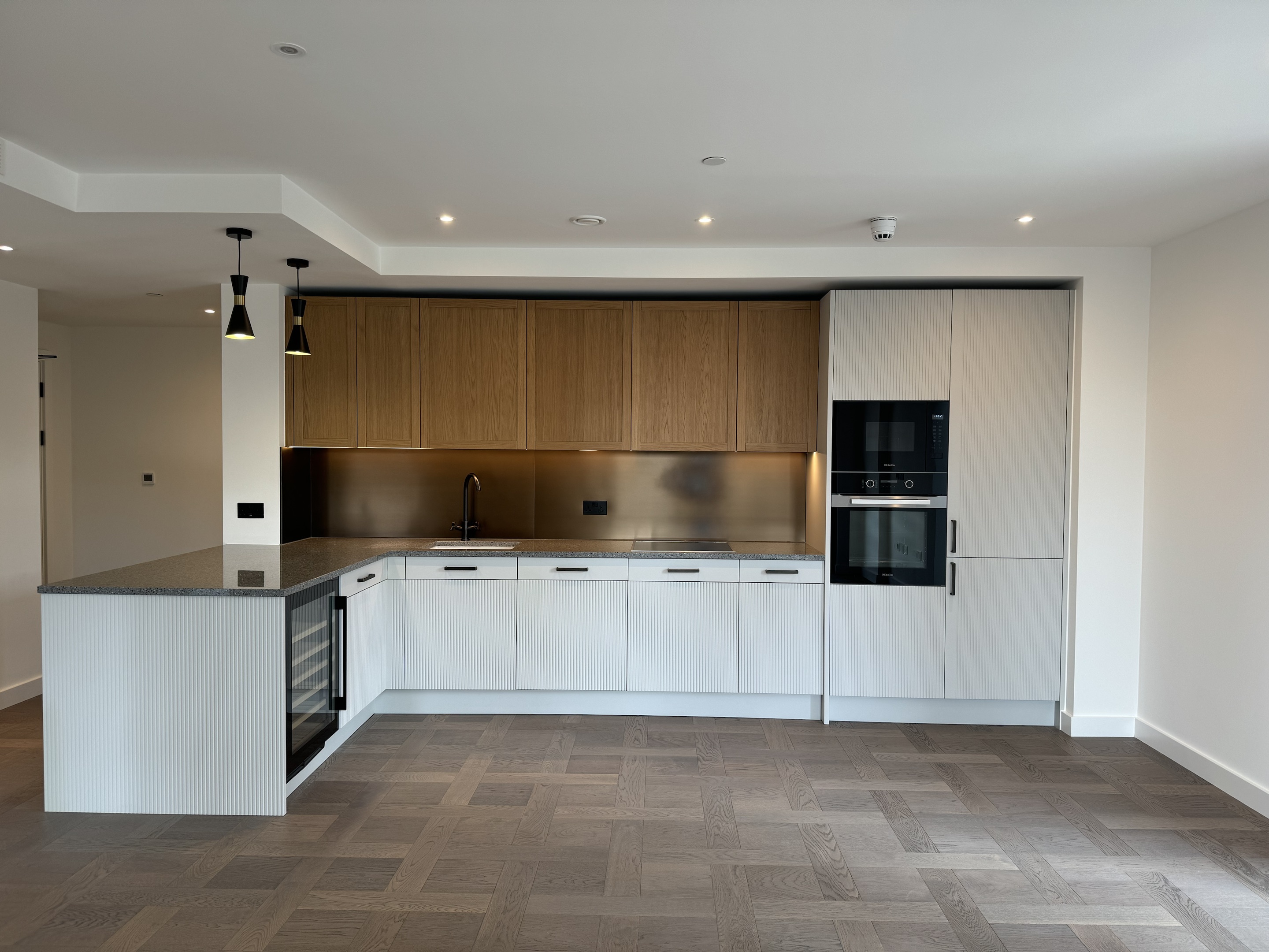 藍莎集團 - 英國樓盤、英國物業代理 | 英國買樓置業一站式服務