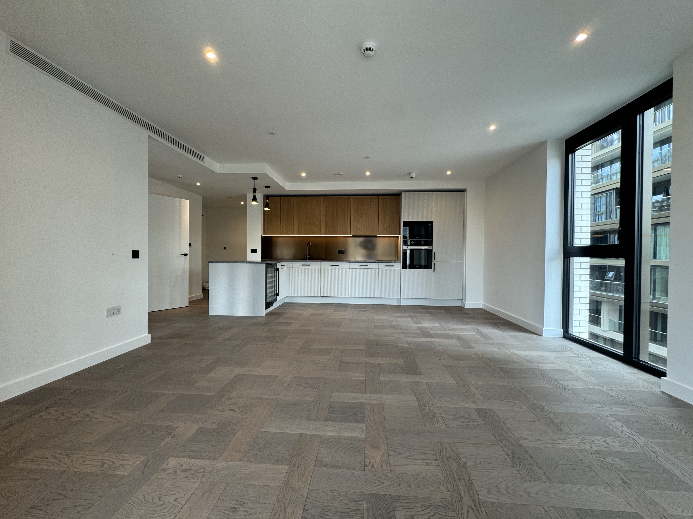 藍莎集團 - 英國樓盤、英國物業代理 | 英國買樓置業一站式服務