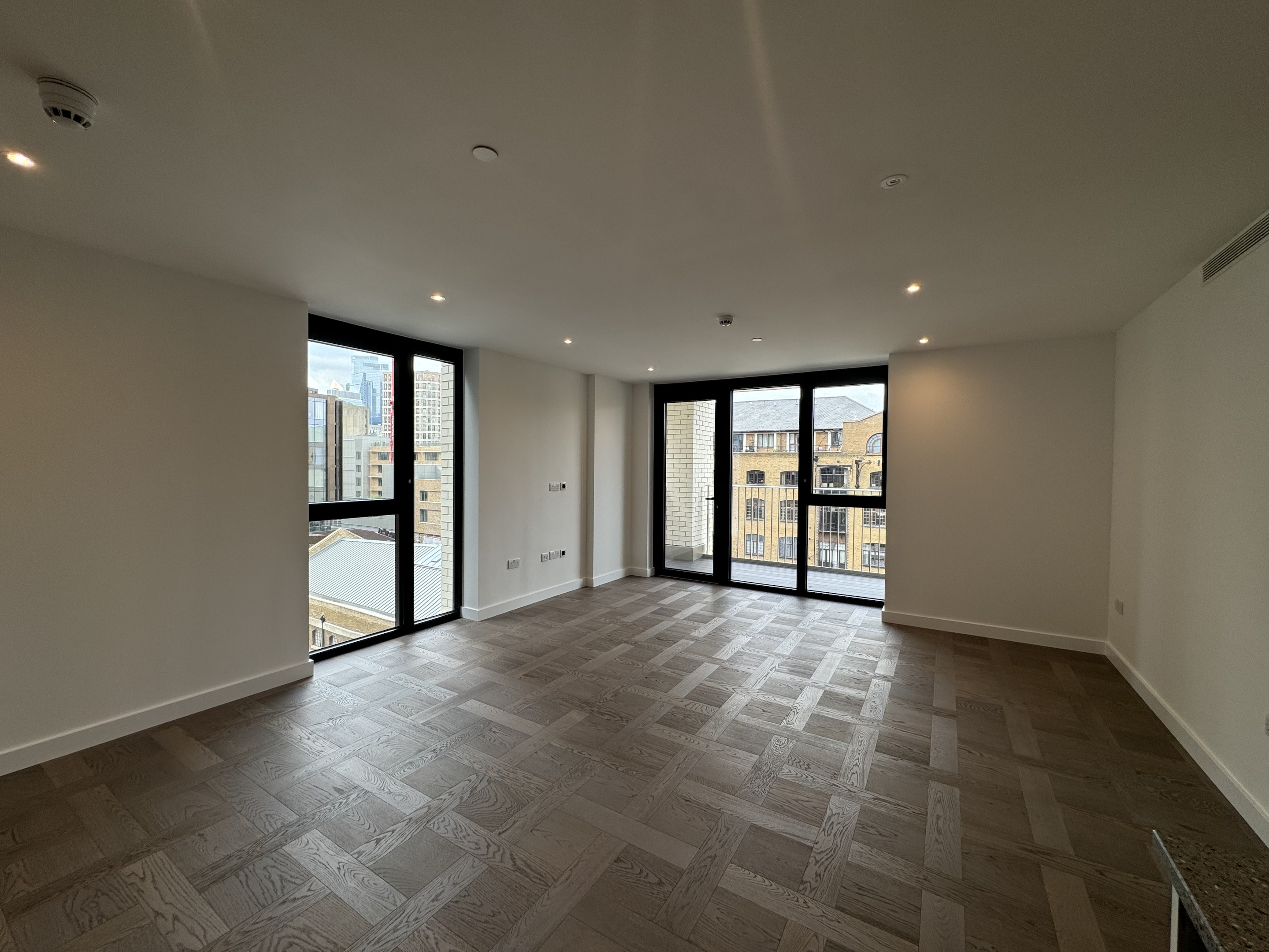 藍莎集團 - 英國樓盤、英國物業代理 | 英國買樓置業一站式服務