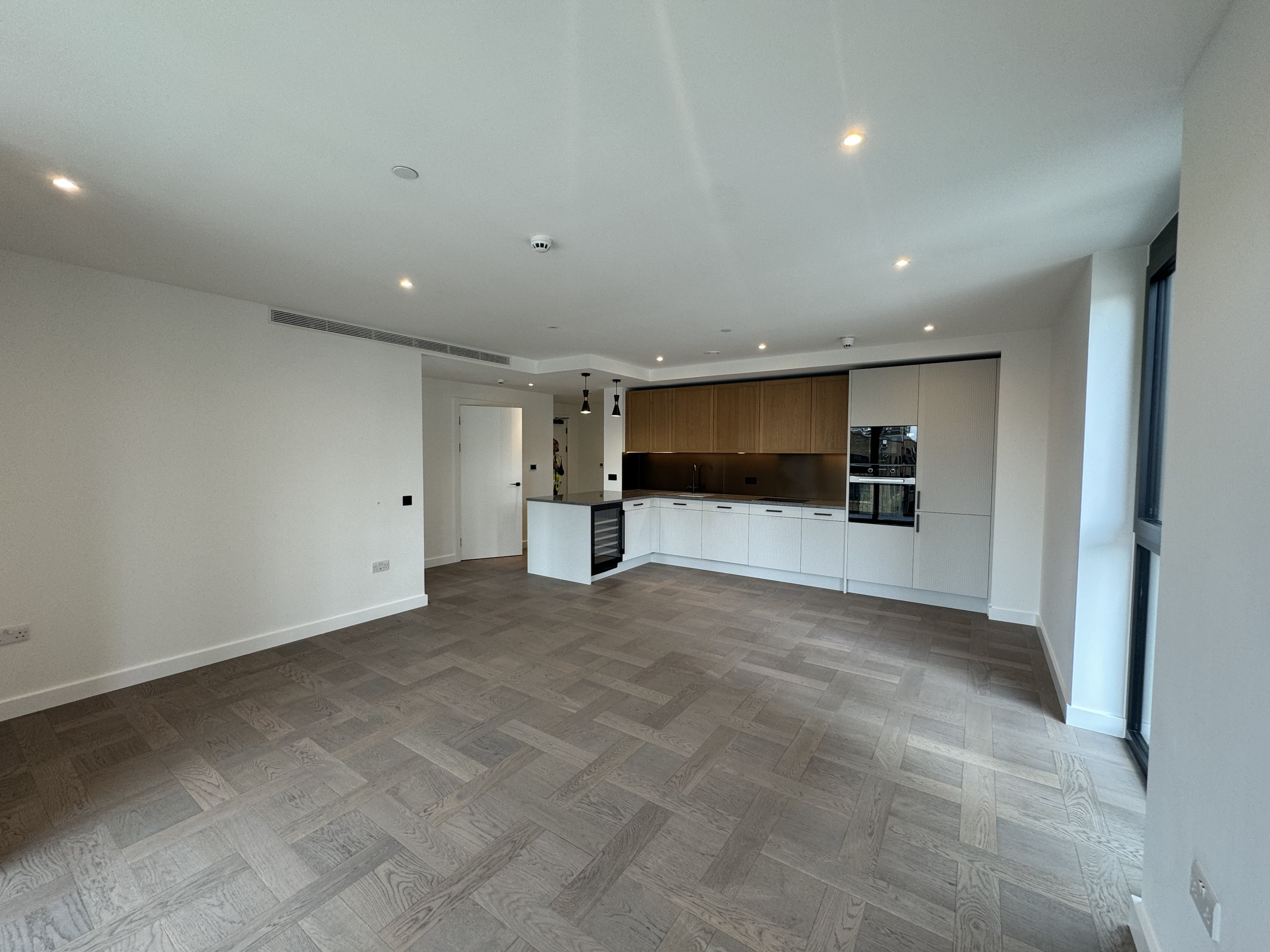 藍莎集團 - 英國樓盤、英國物業代理 | 英國買樓置業一站式服務