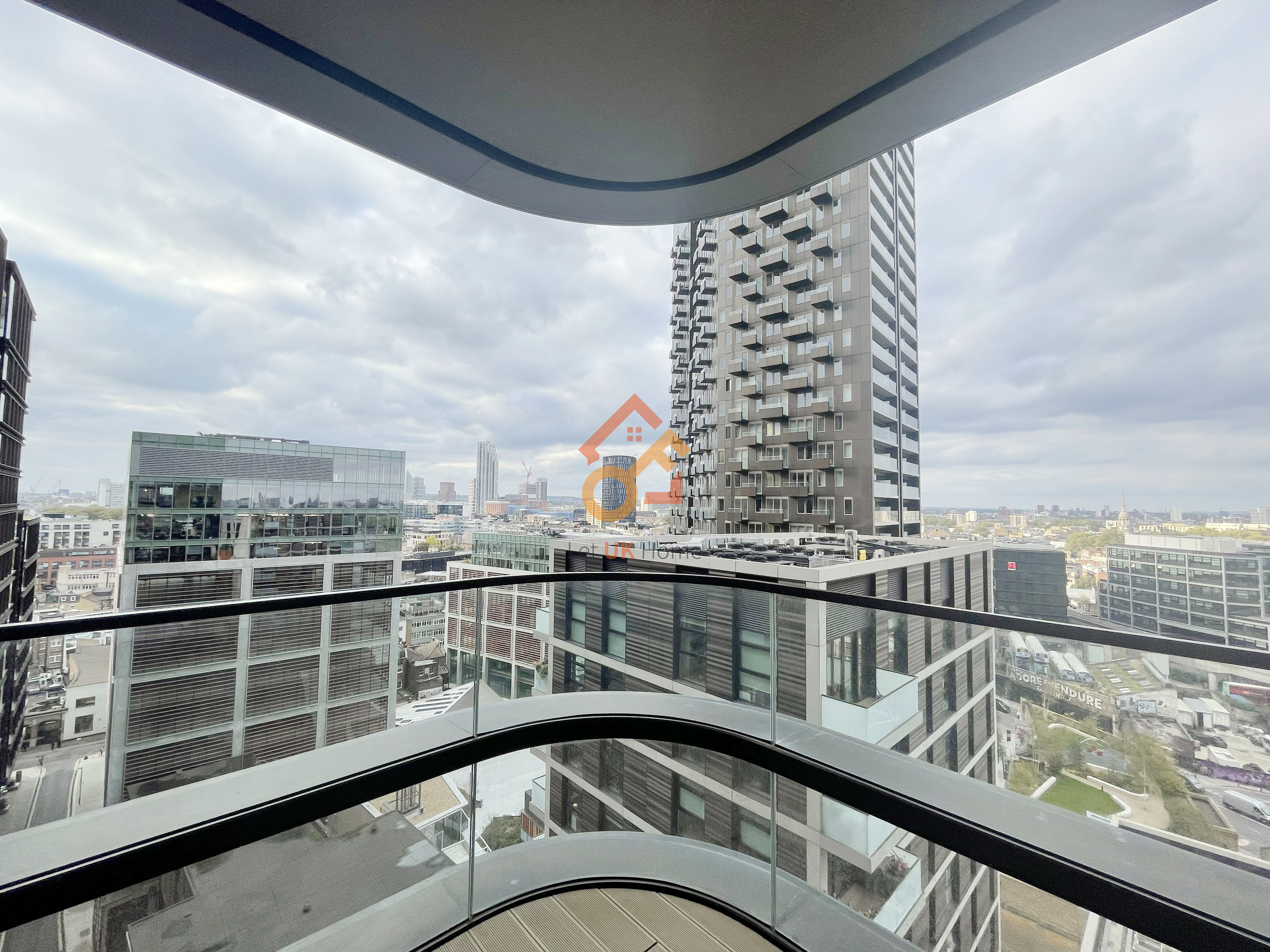 伦敦City of London·1房1卫·Principal Tower 房源图片