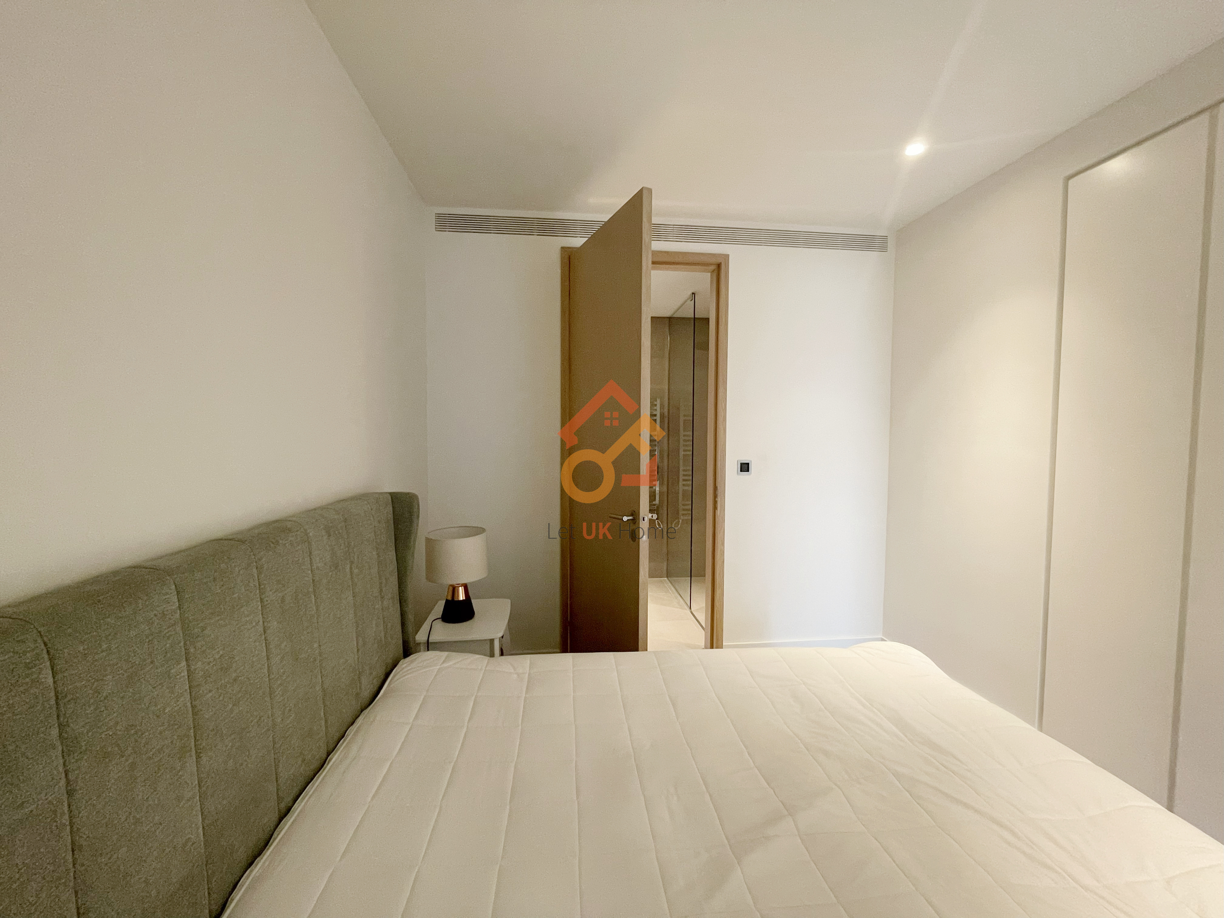 伦敦City of London·1房1卫·Principal Tower 房源图片