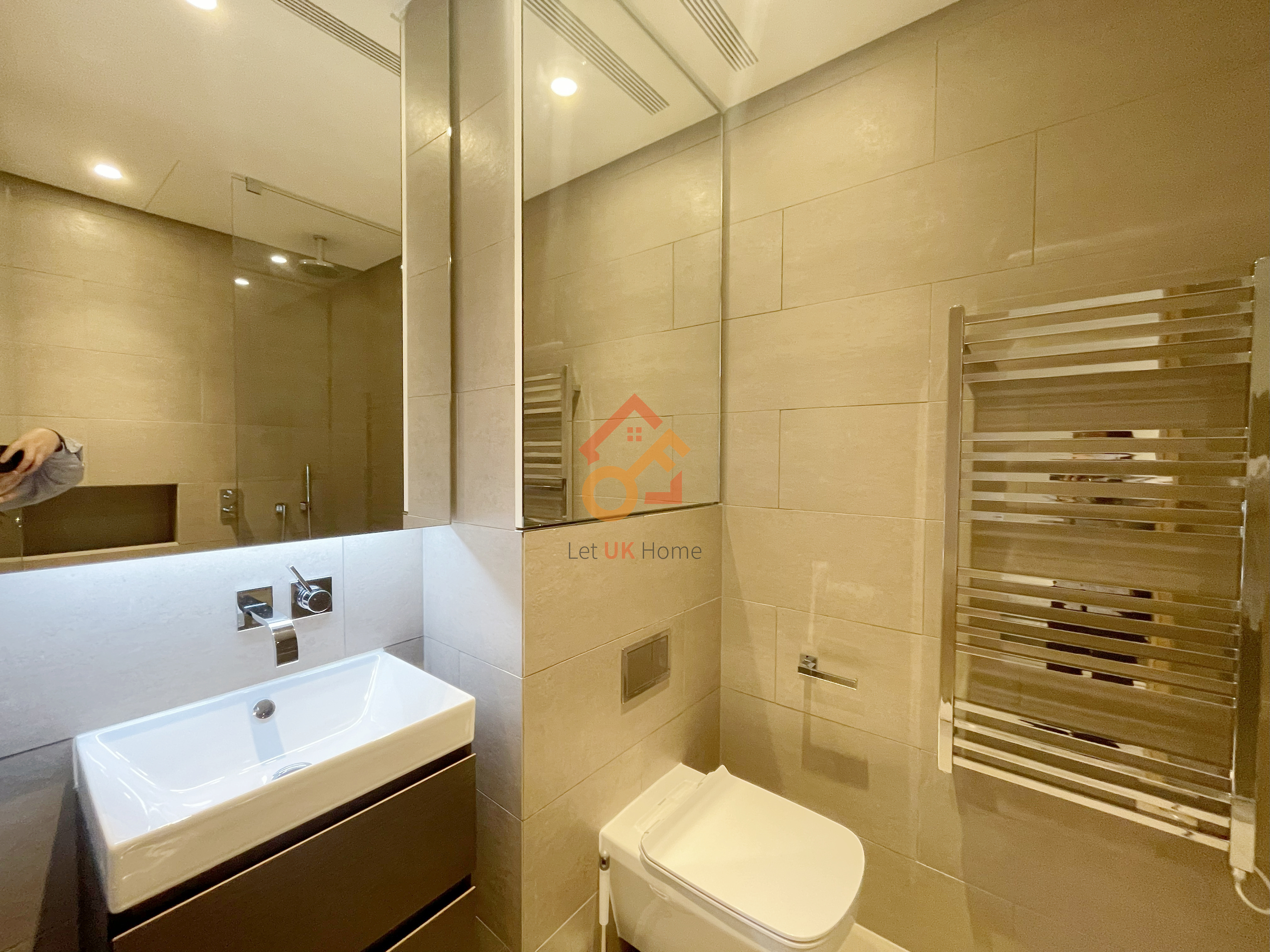 伦敦City of London·1房1卫·Principal Tower 房源图片