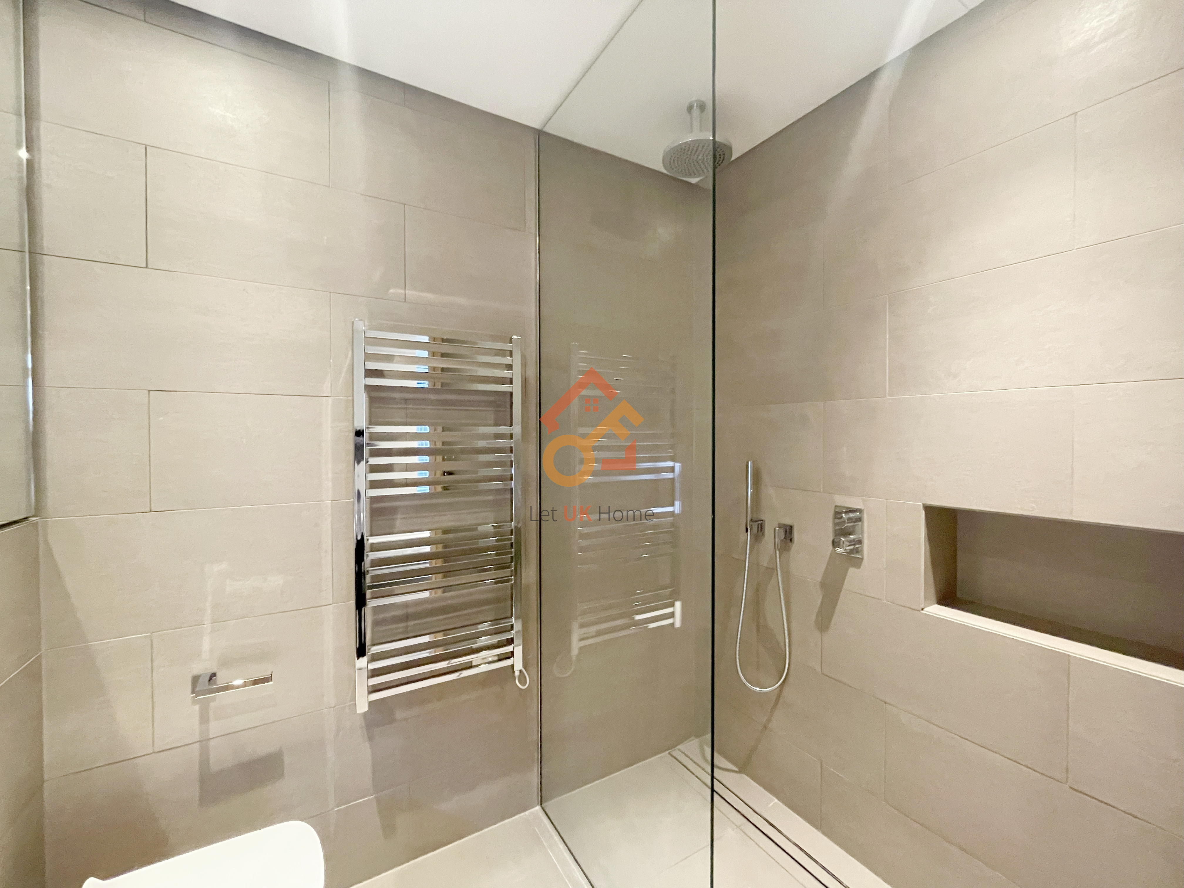 伦敦City of London·1房1卫·Principal Tower 房源图片