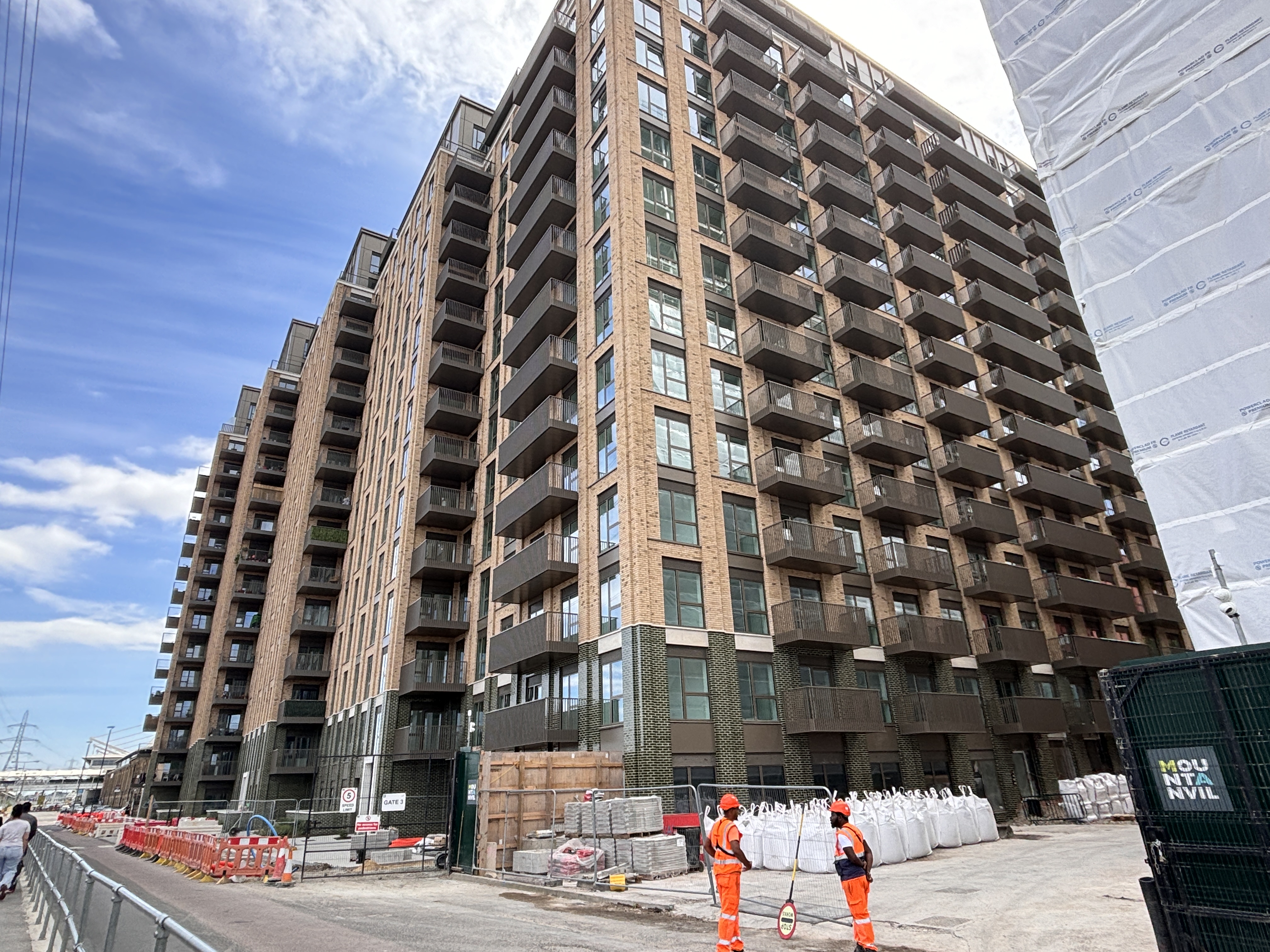 藍莎集團 | 英國置產一站式服務