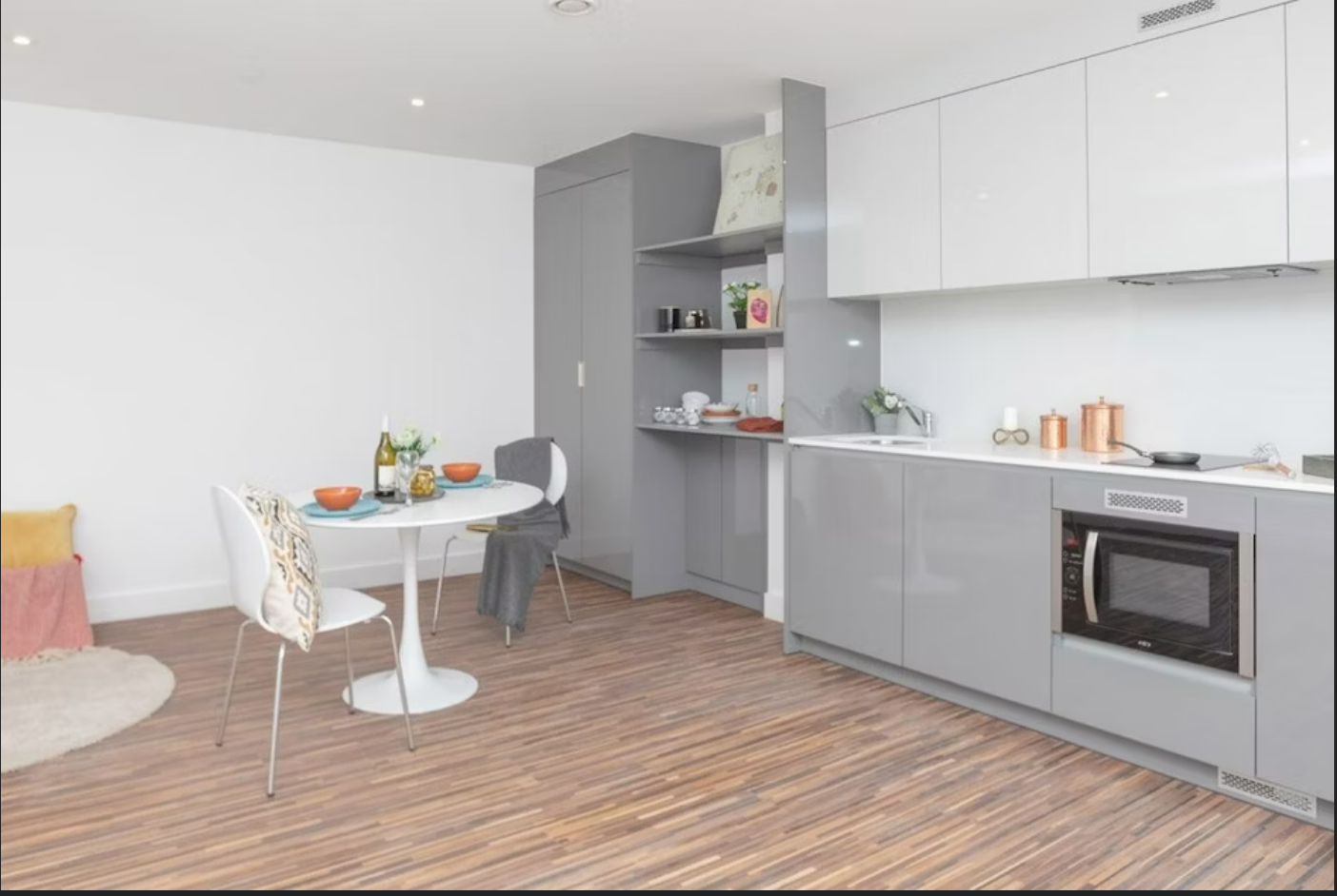 藍莎集團 | 英國置產一站式服務