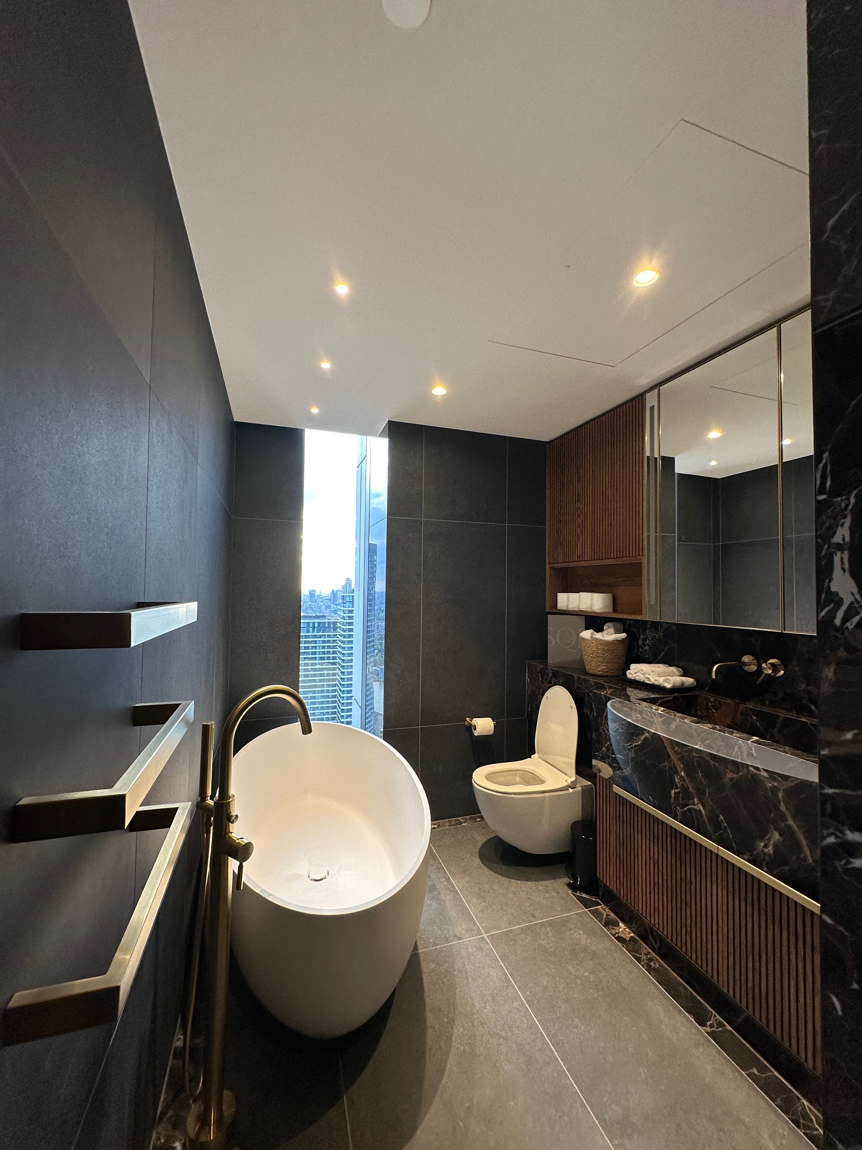 藍莎集團 | 英國置產一站式服務