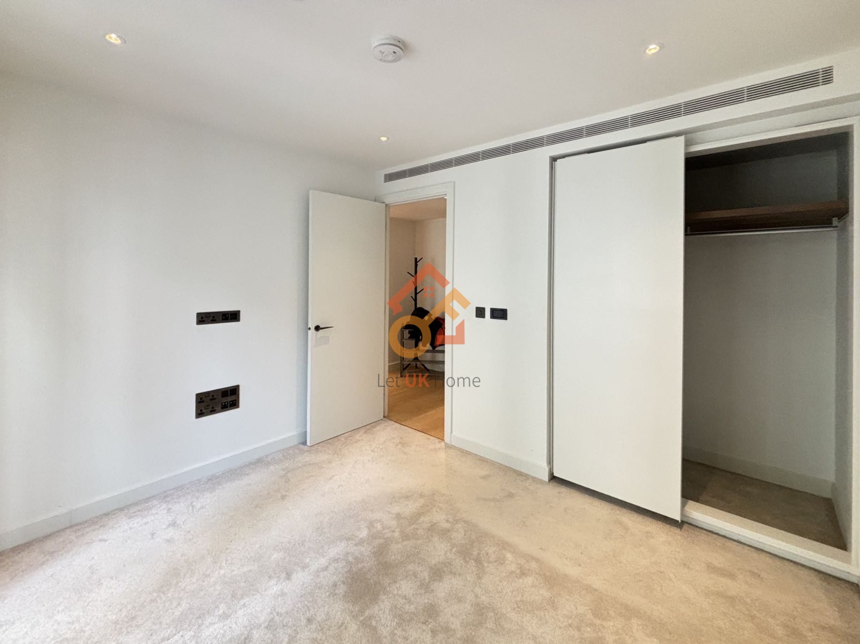 伦敦White City·1房1卫·White City Living 房源图片