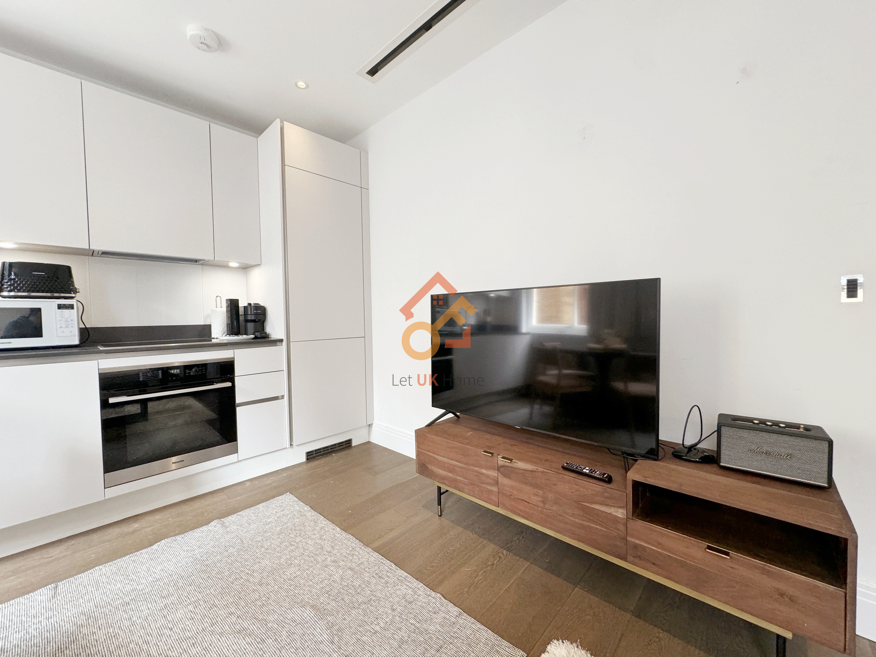 藍莎集團 - 英國樓盤、英國物業代理 | 英國買樓置業一站式服務