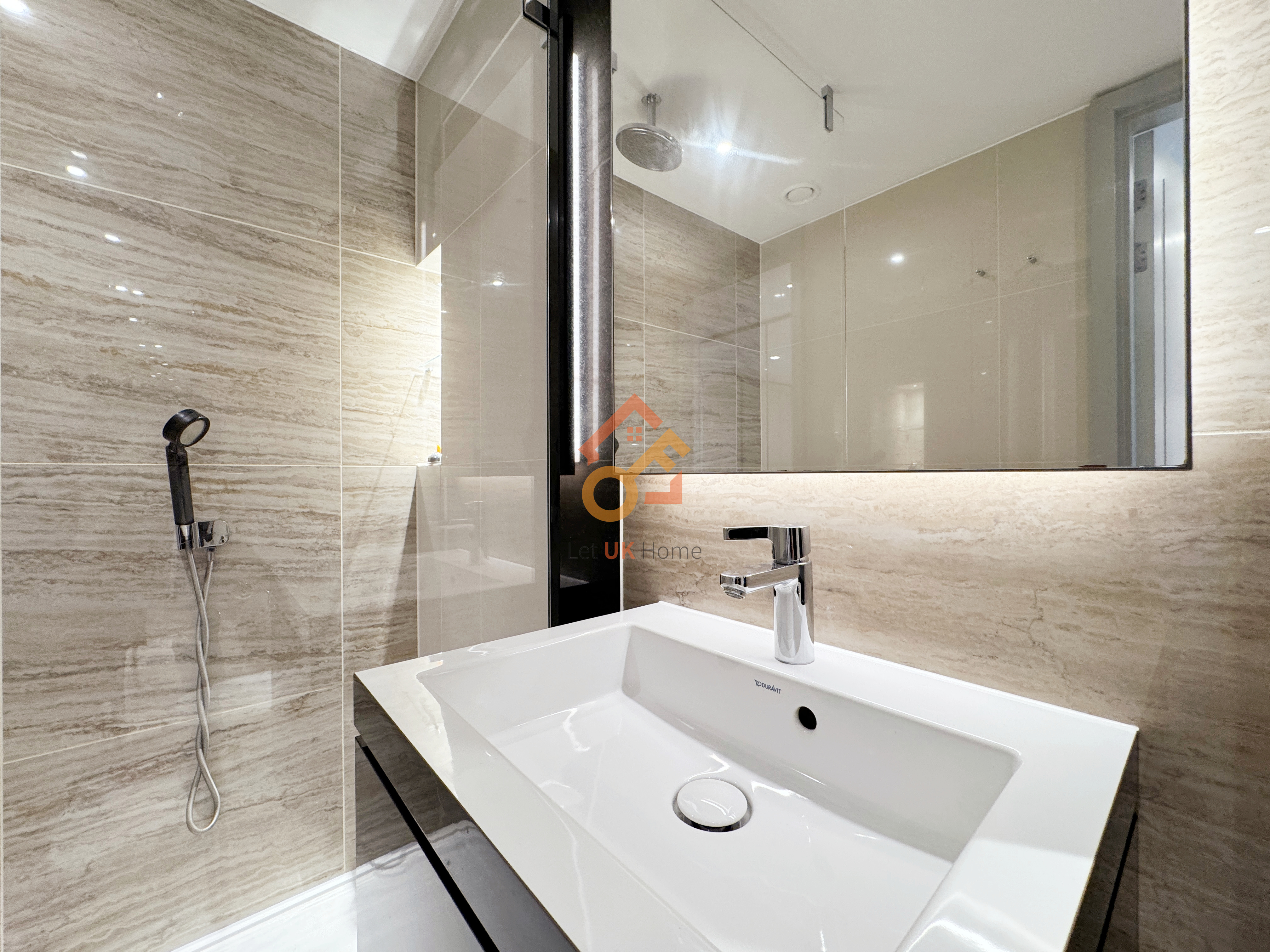 藍莎集團 | 英國置產一站式服務