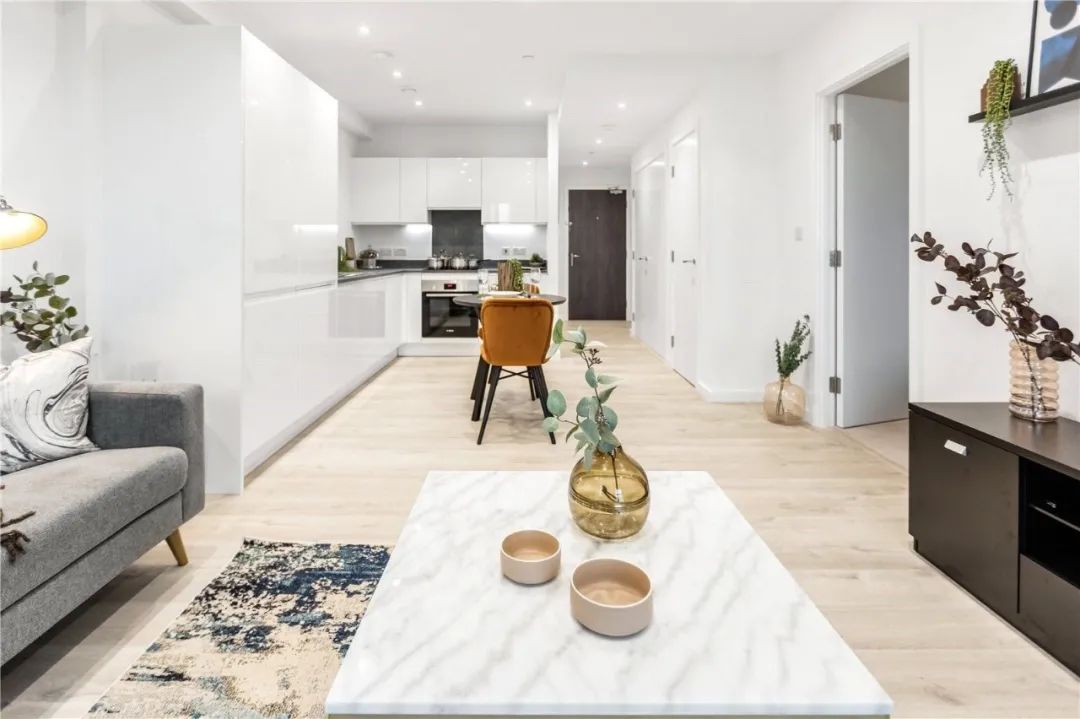 藍莎集團 | 英國置產一站式服務