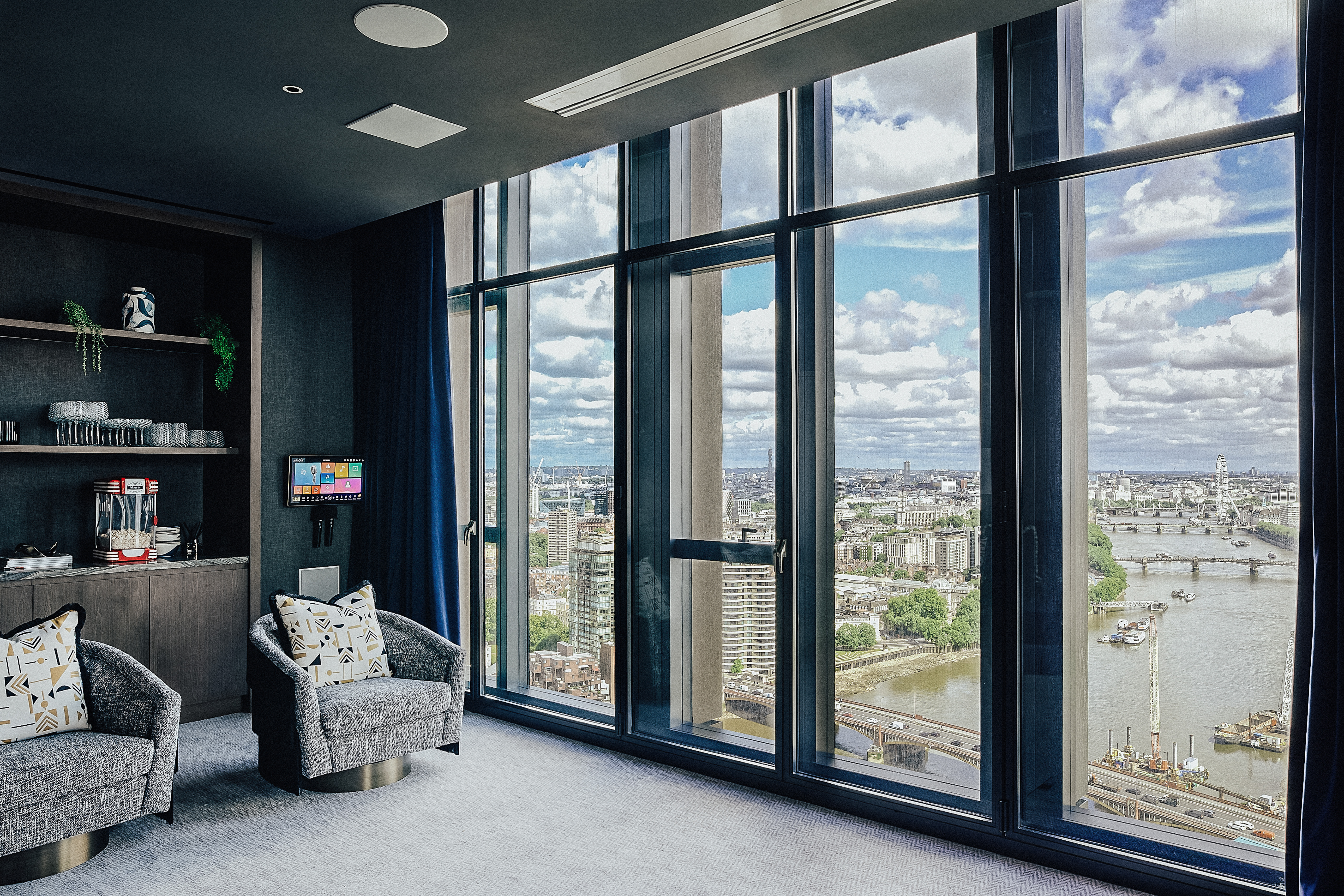 Lansha Group - UK Real Estate, UK Property Agency | One stop shop for buying and purchasing properties in the UK