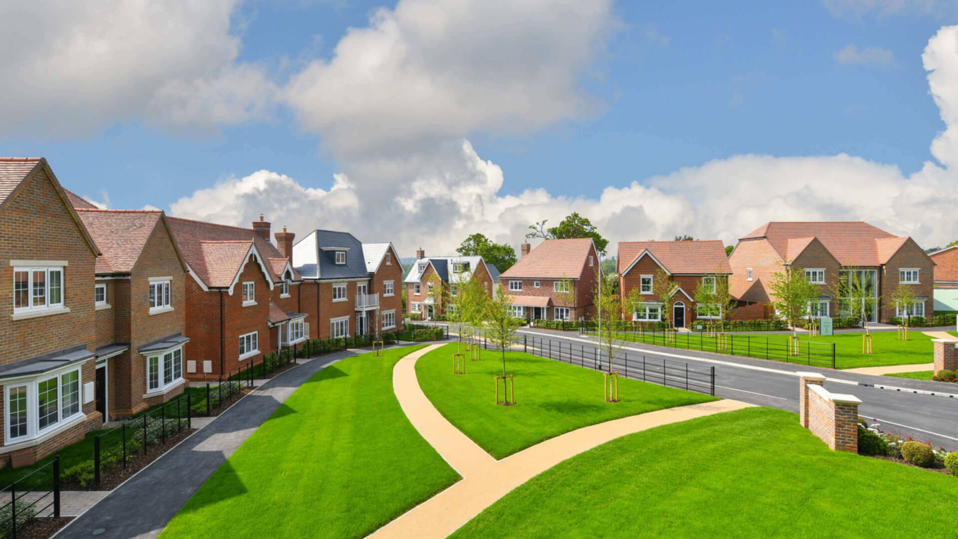 藍莎集團 - 英國樓盤、英國物業代理 | 英國買樓置業一站式服務