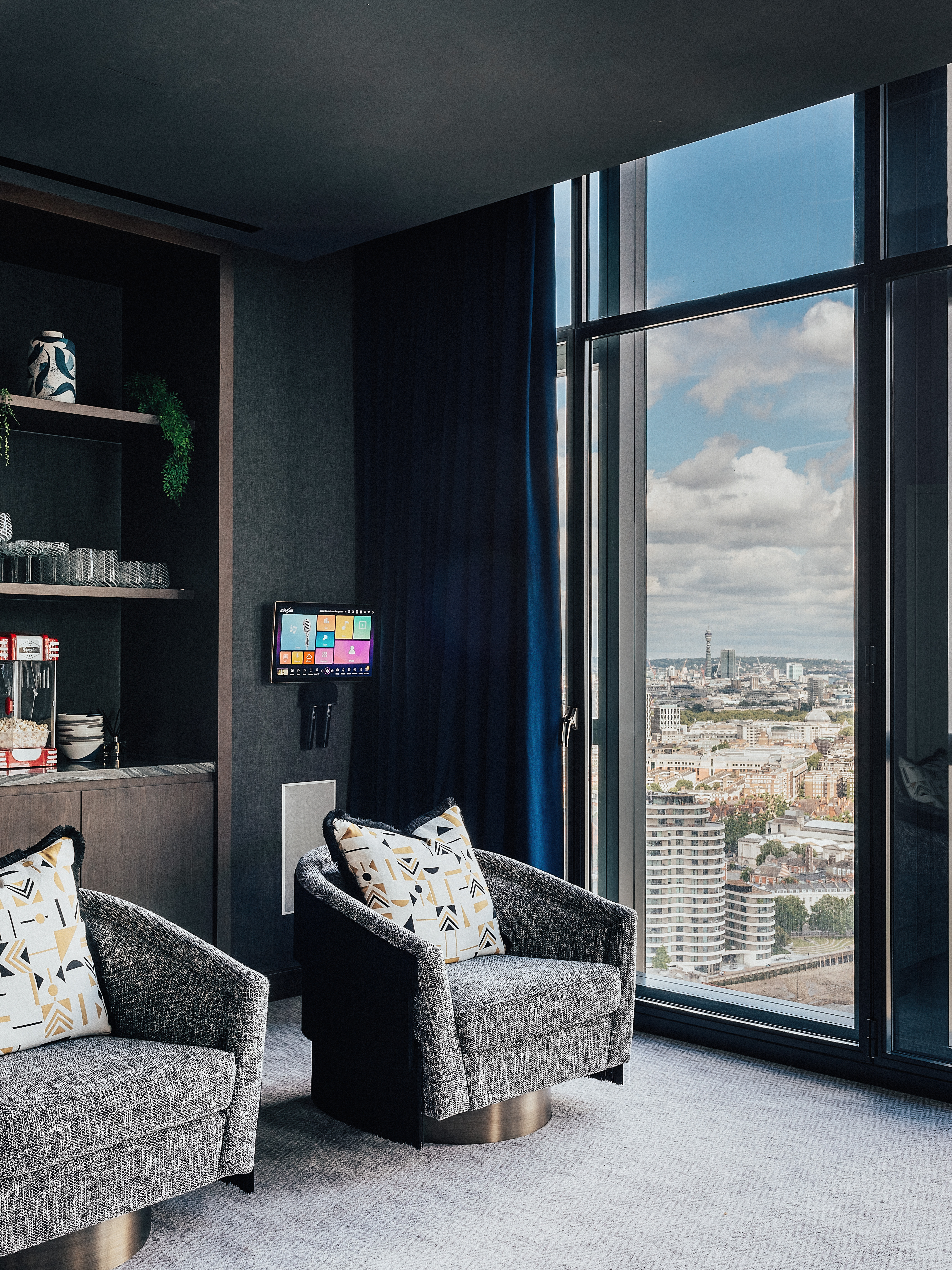 Lansha Group - UK Real Estate, UK Property Agency | One stop shop for buying and purchasing properties in the UK