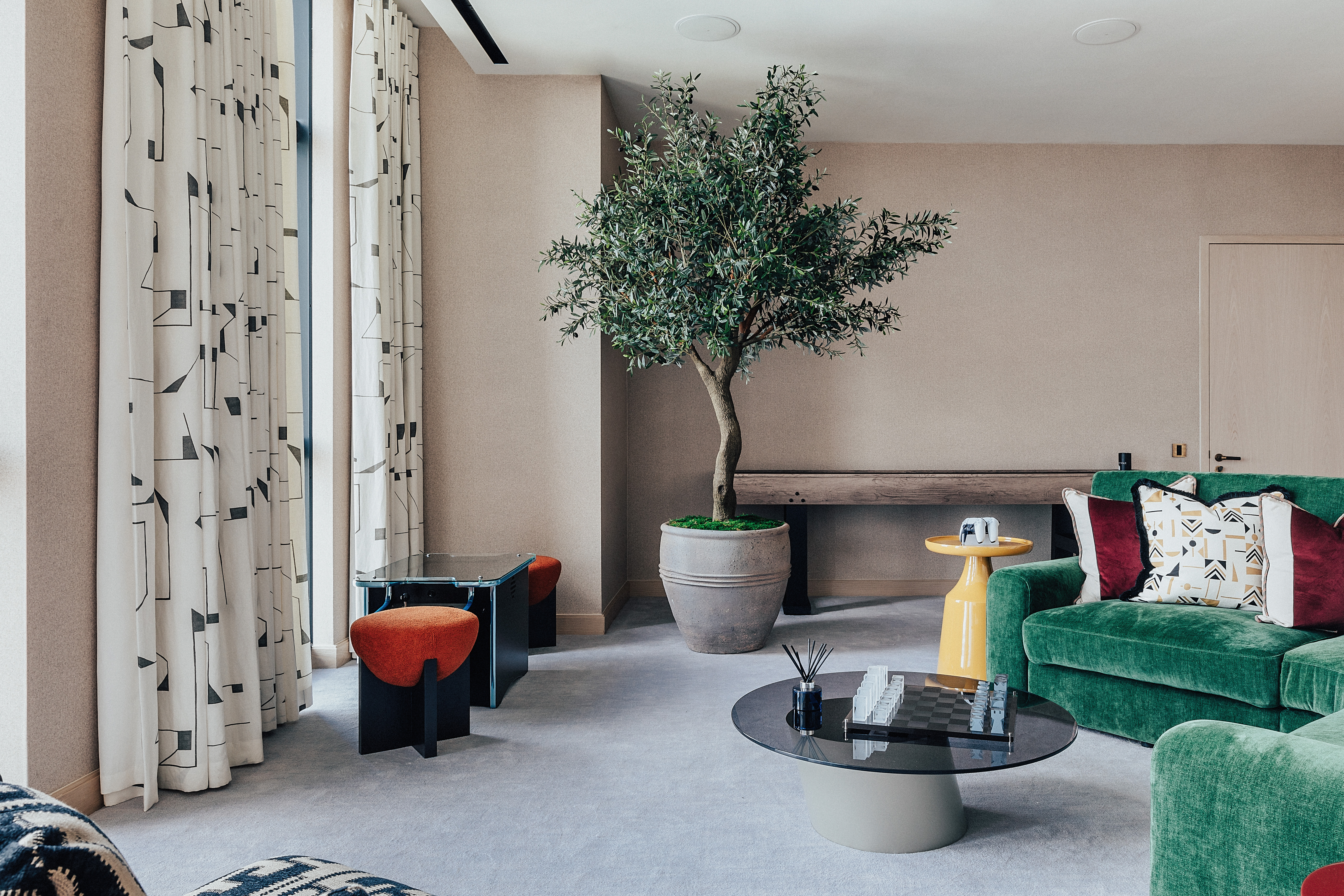 Lansha Group - UK Real Estate, UK Property Agency | One stop shop for buying and purchasing properties in the UK