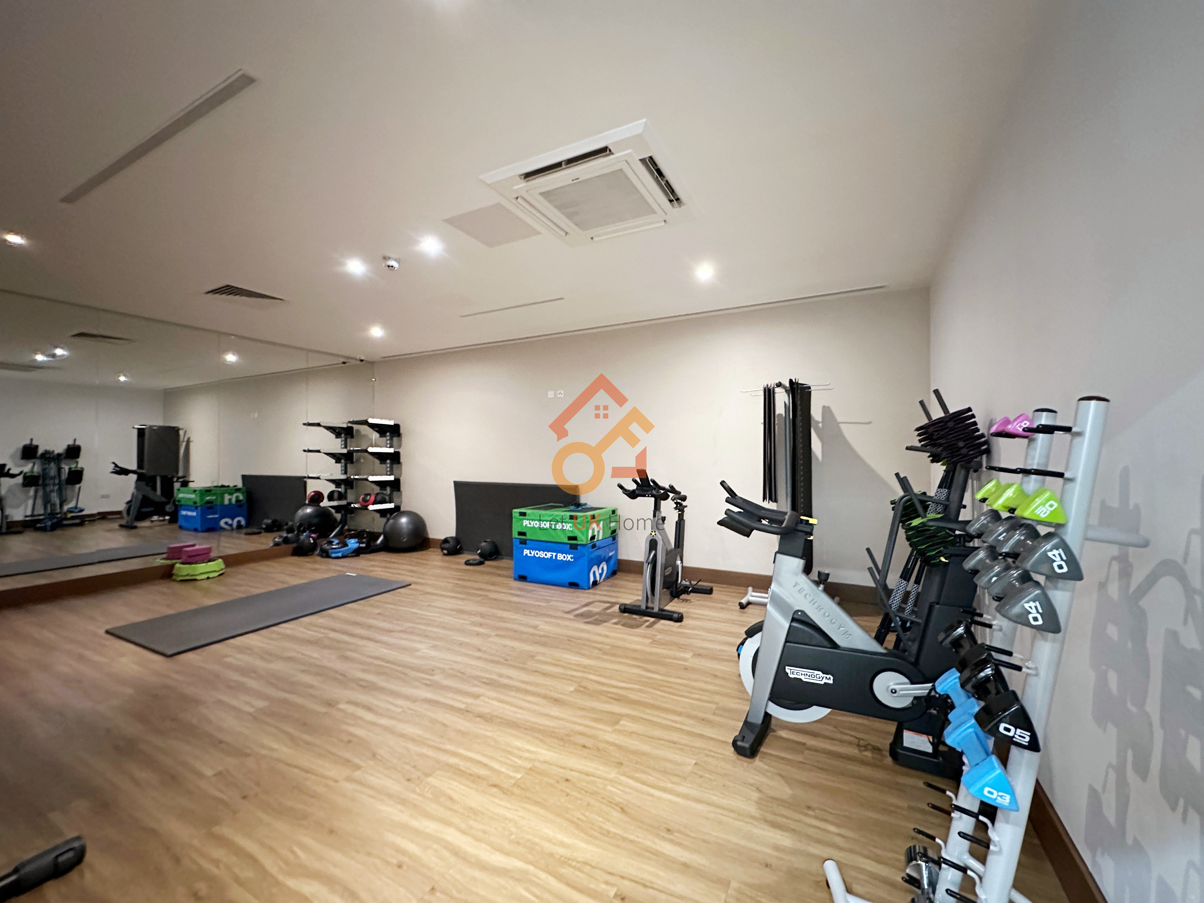 藍莎集團 | 英國置產一站式服務