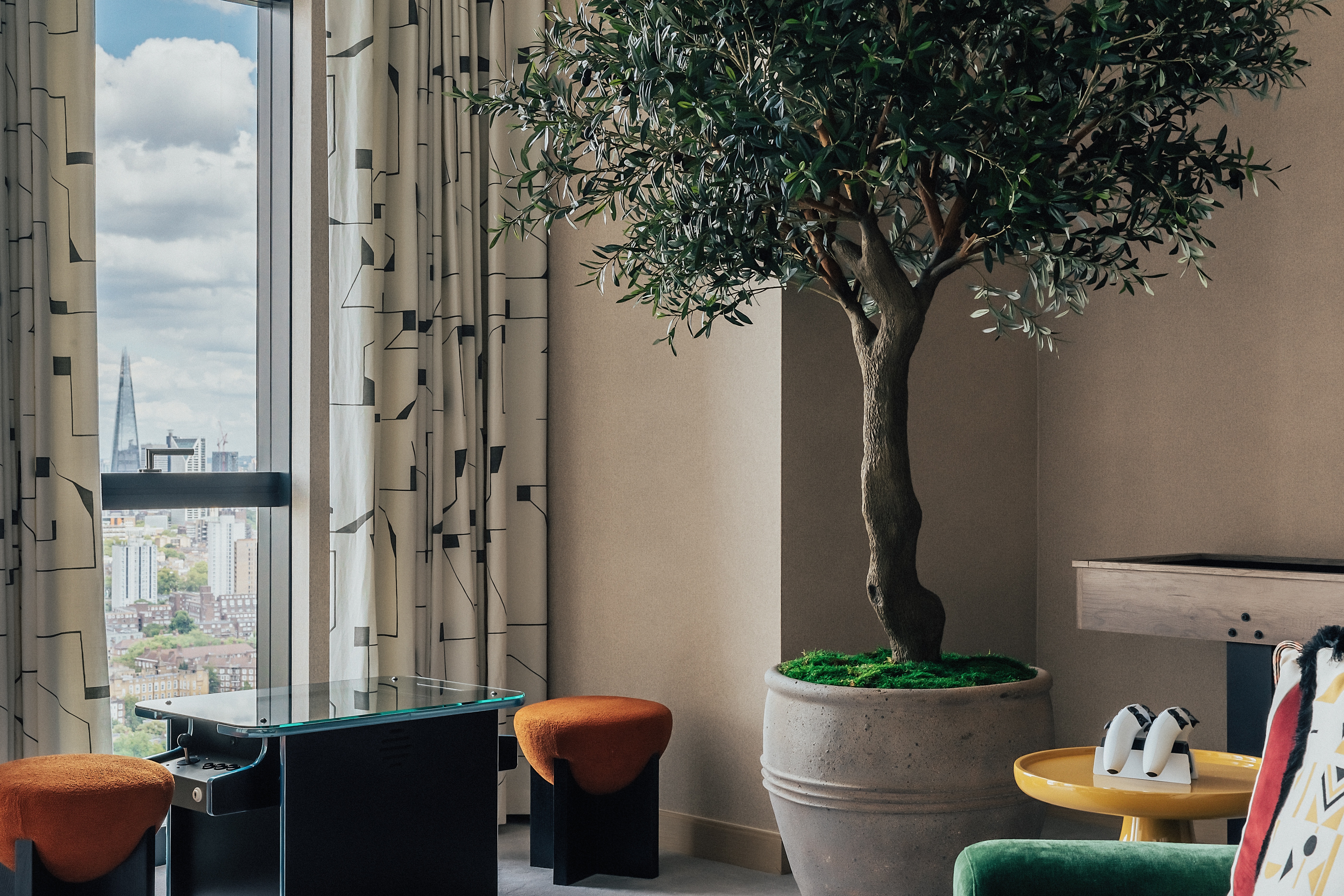 Lansha Group - UK Real Estate, UK Property Agency | One stop shop for buying and purchasing properties in the UK