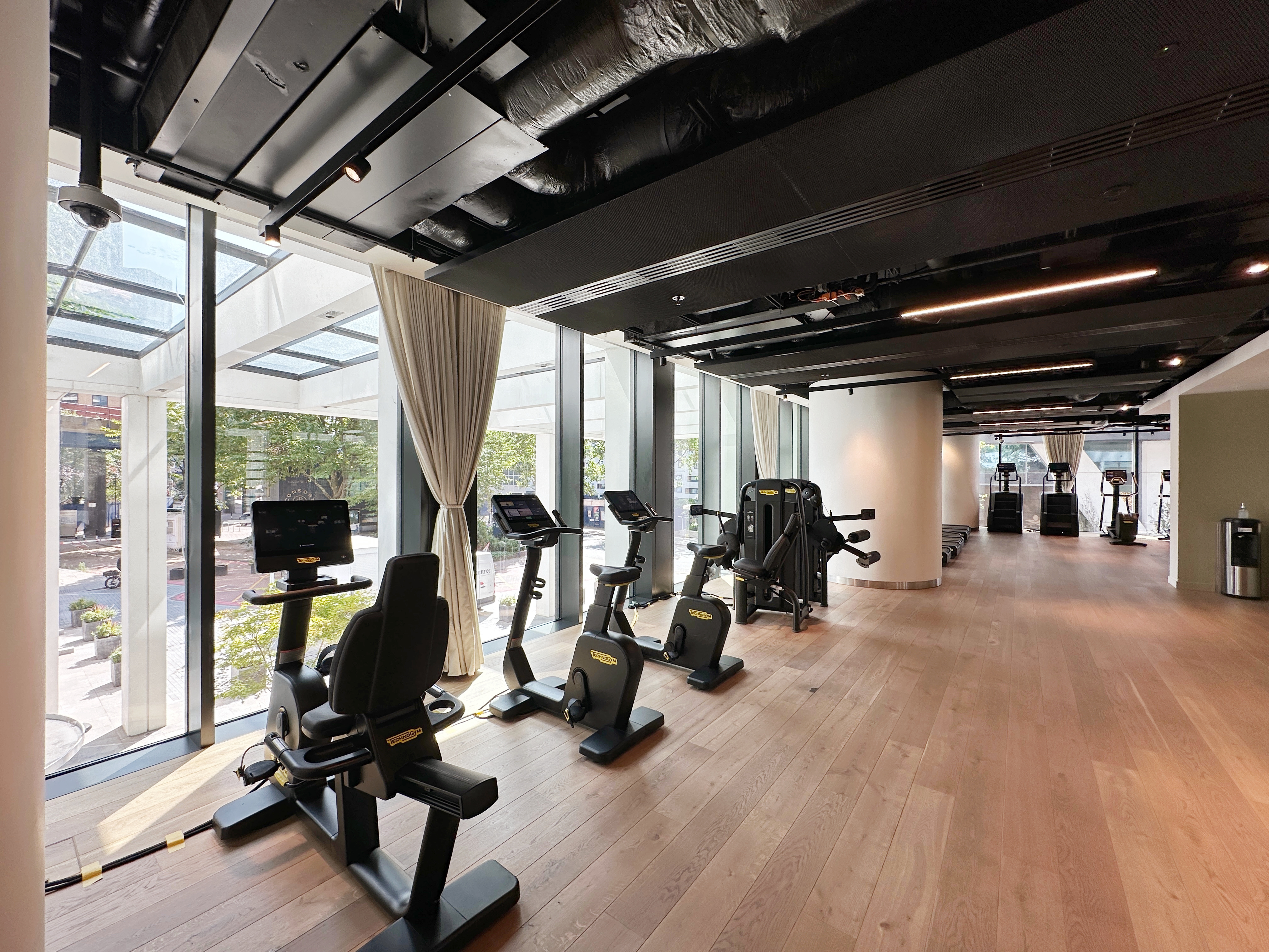 藍莎集團 | 英國置產一站式服務