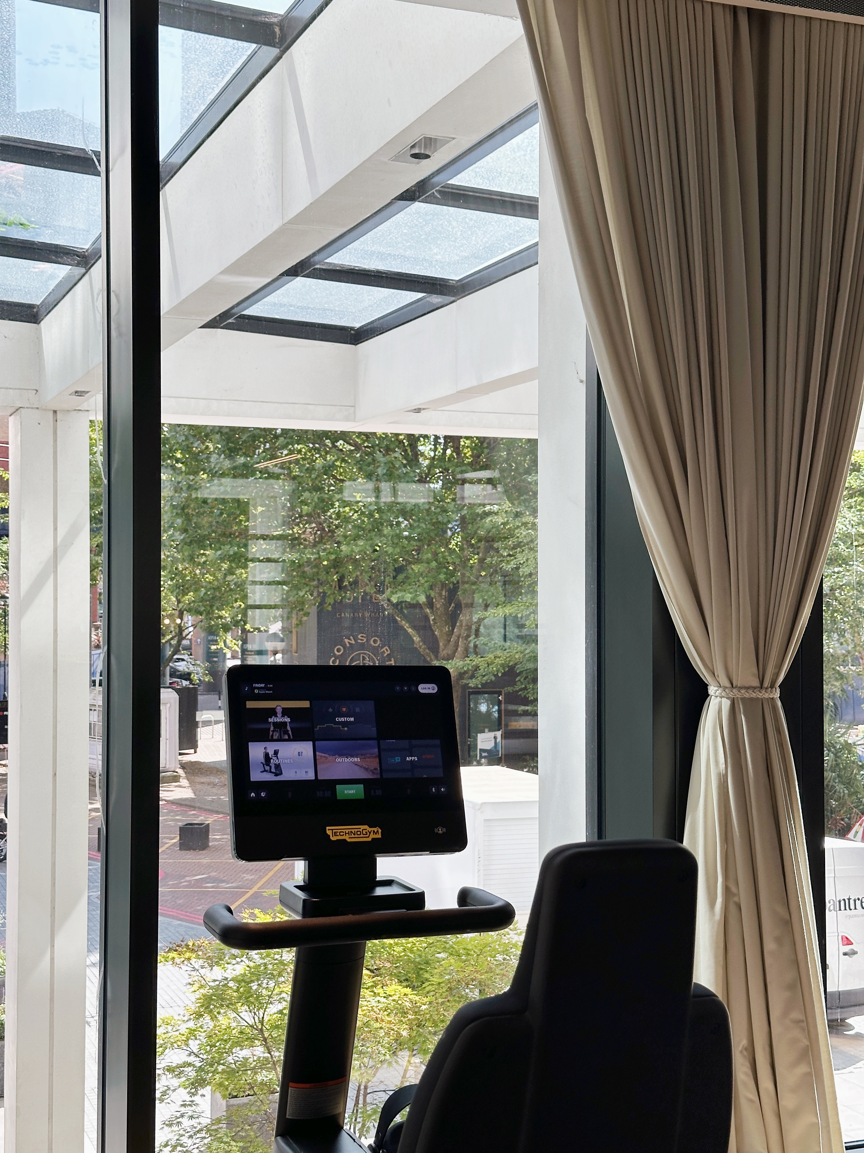 藍莎集團 | 英國置產一站式服務