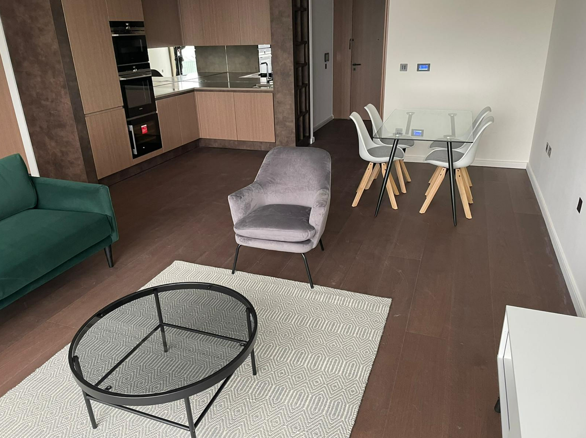 藍莎集團 | 英國置產一站式服務