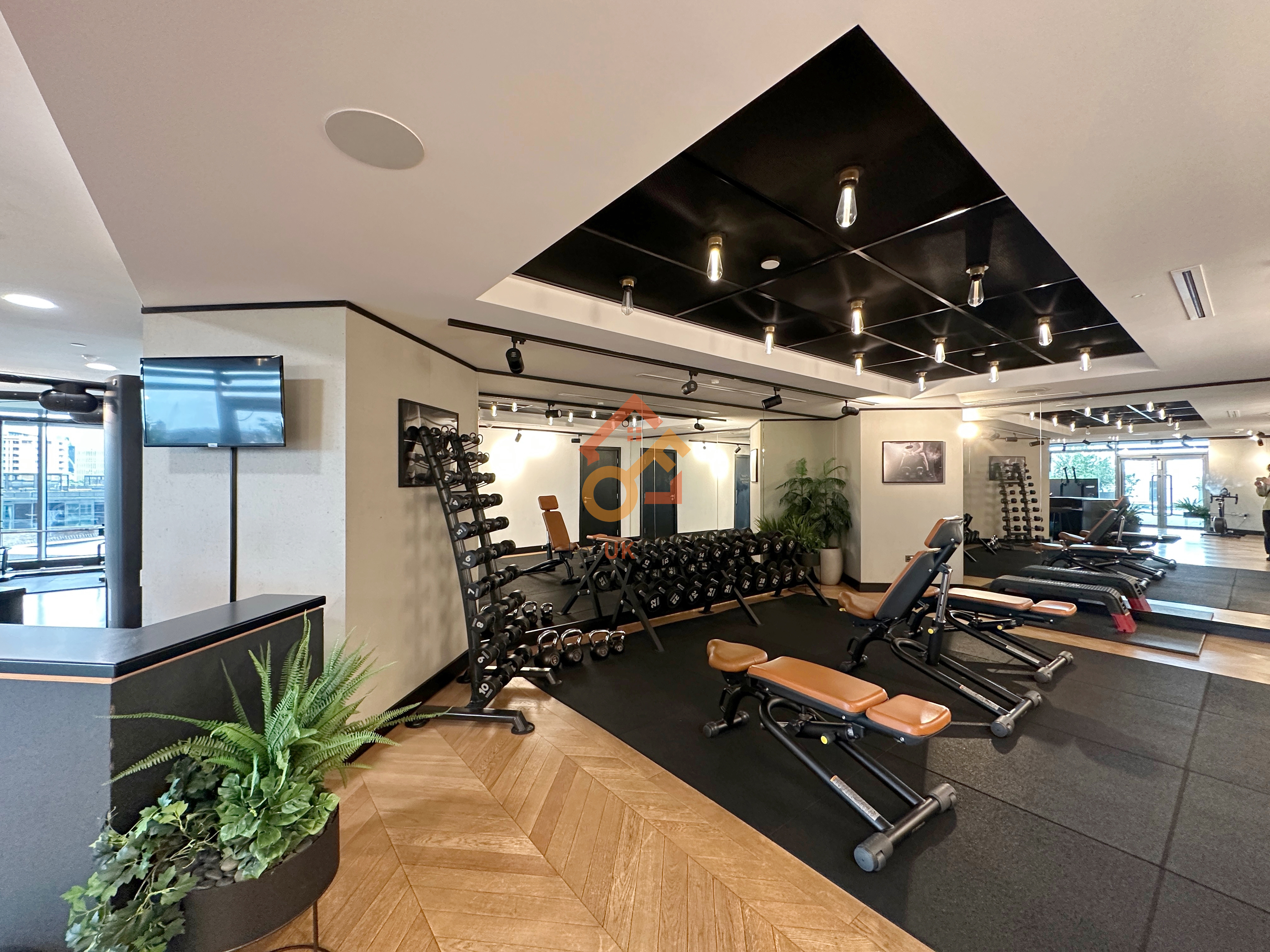 藍莎集團 - 英國樓盤、英國物業代理 | 英國買樓置業一站式服務